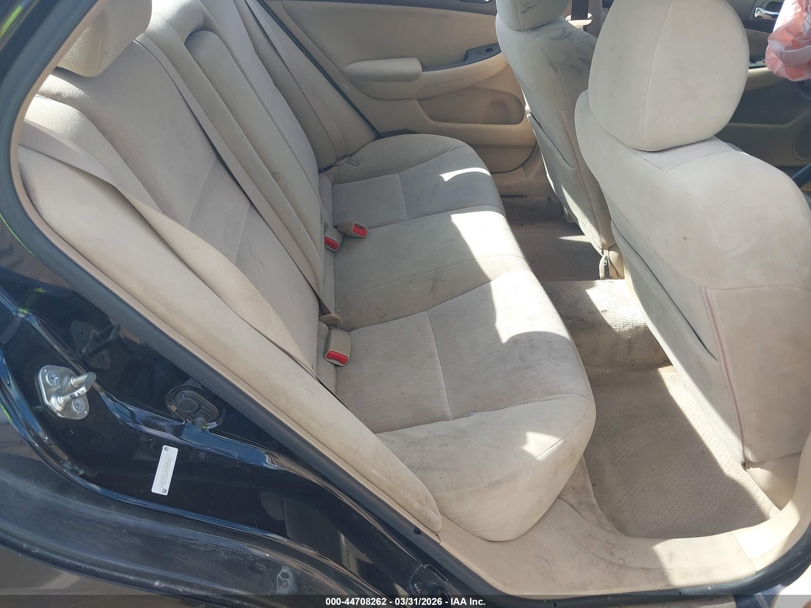 HONDA ACCORD image 8