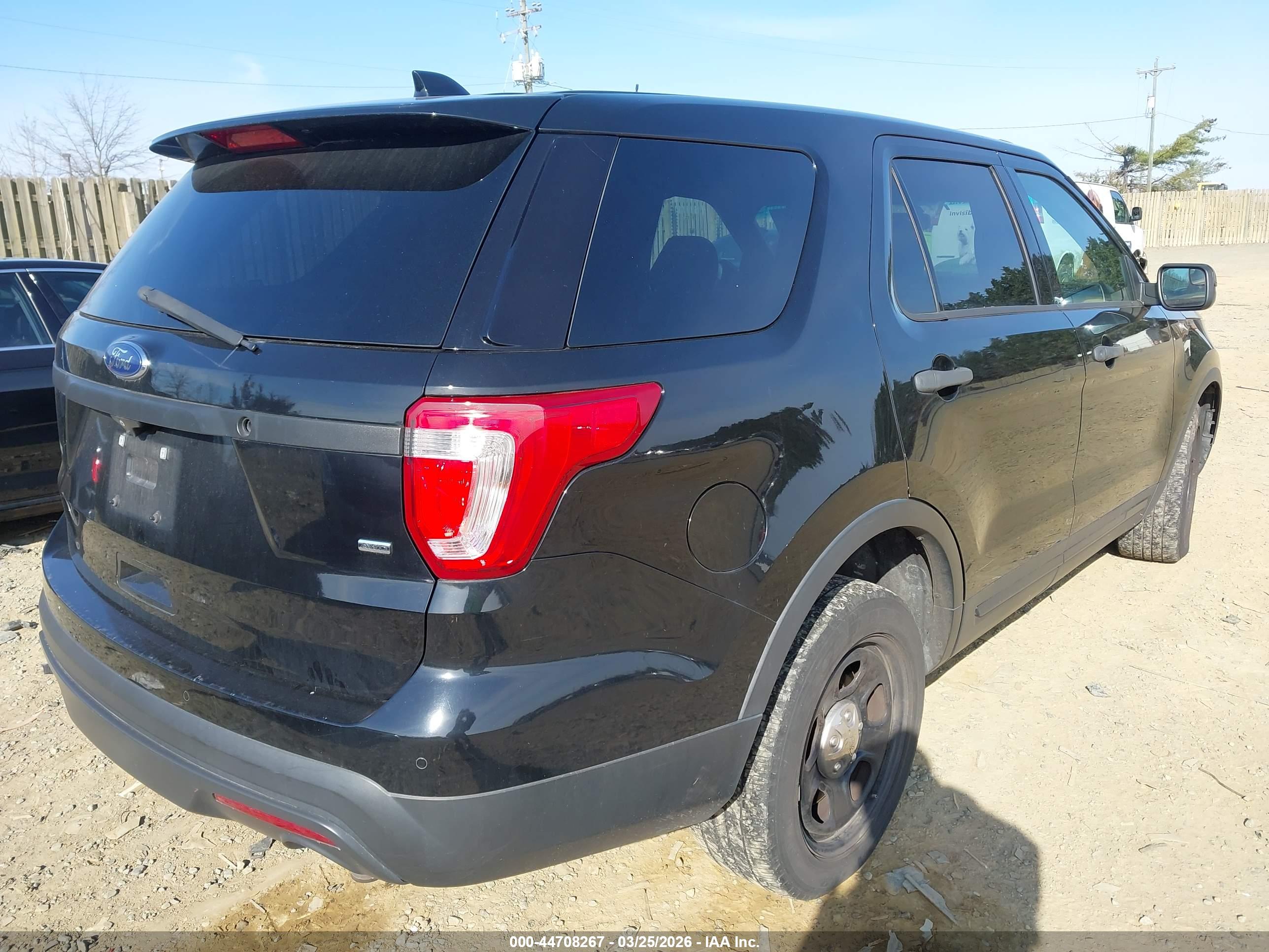 FORD UTILITY image 4