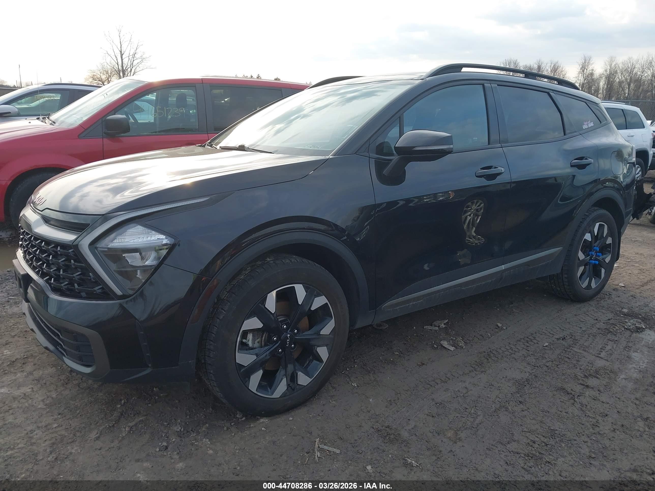 KIA SPORTAGE image 2