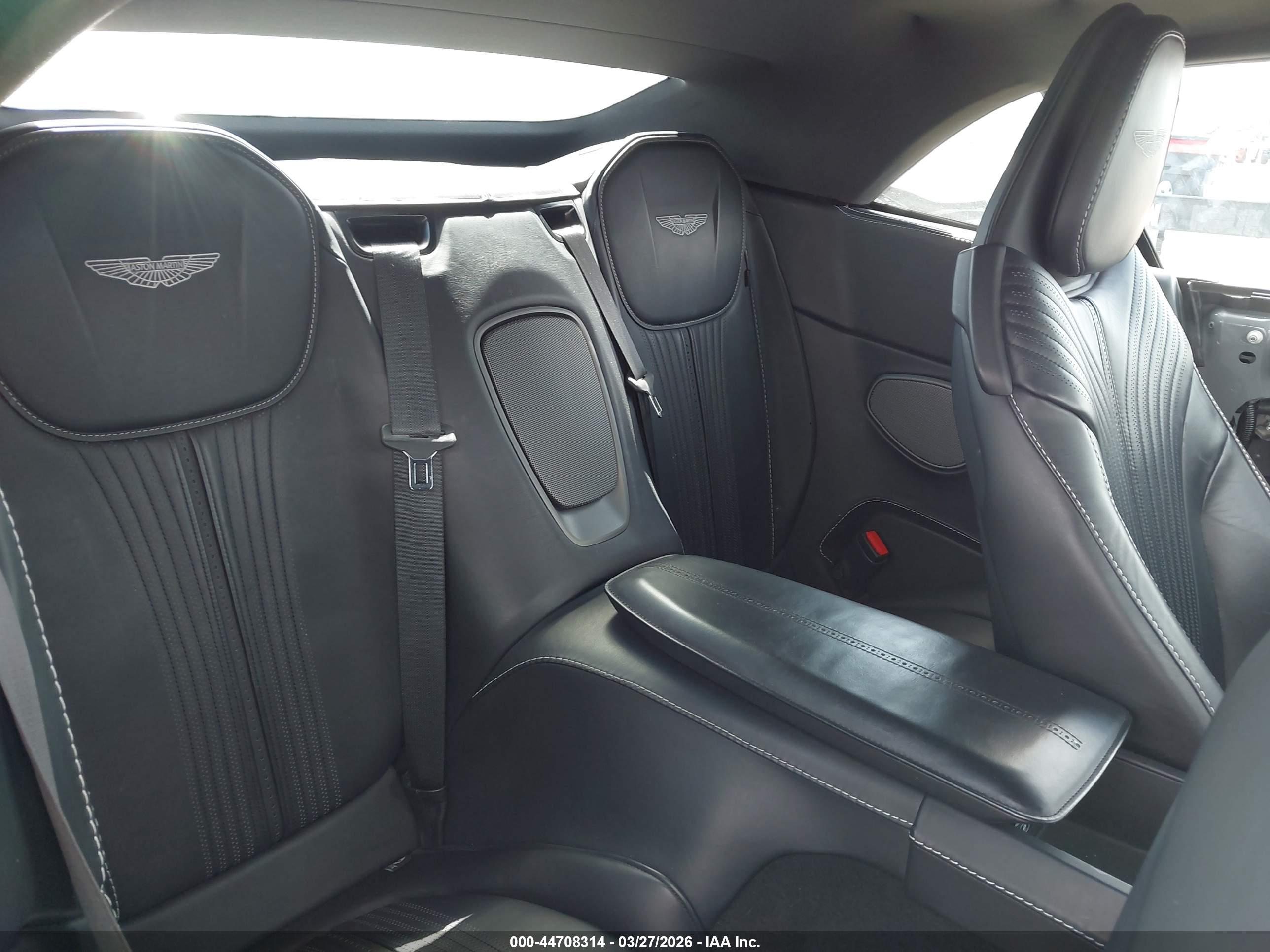 ASTON MARTIN image 8