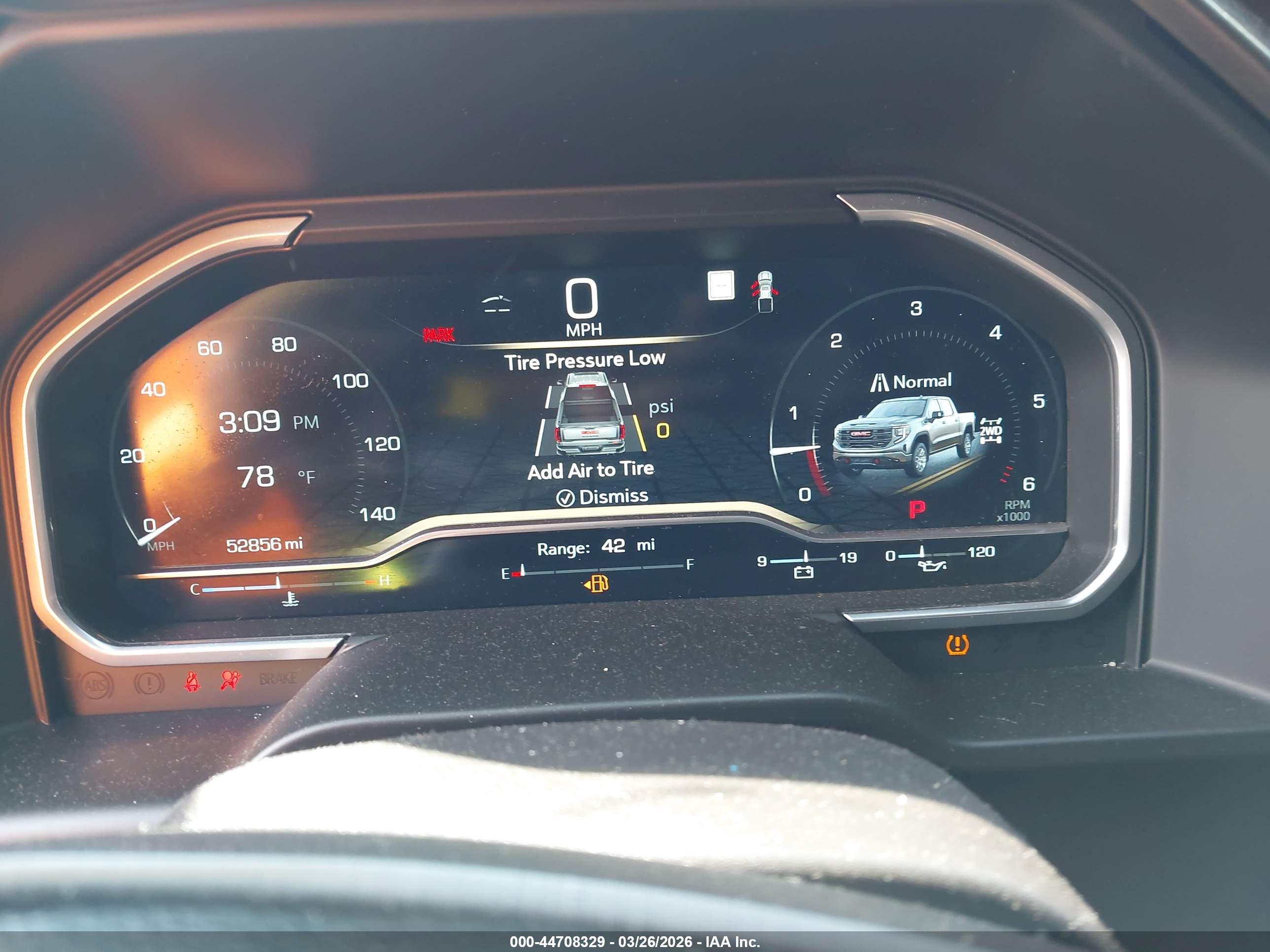GMC SIERRA image 7