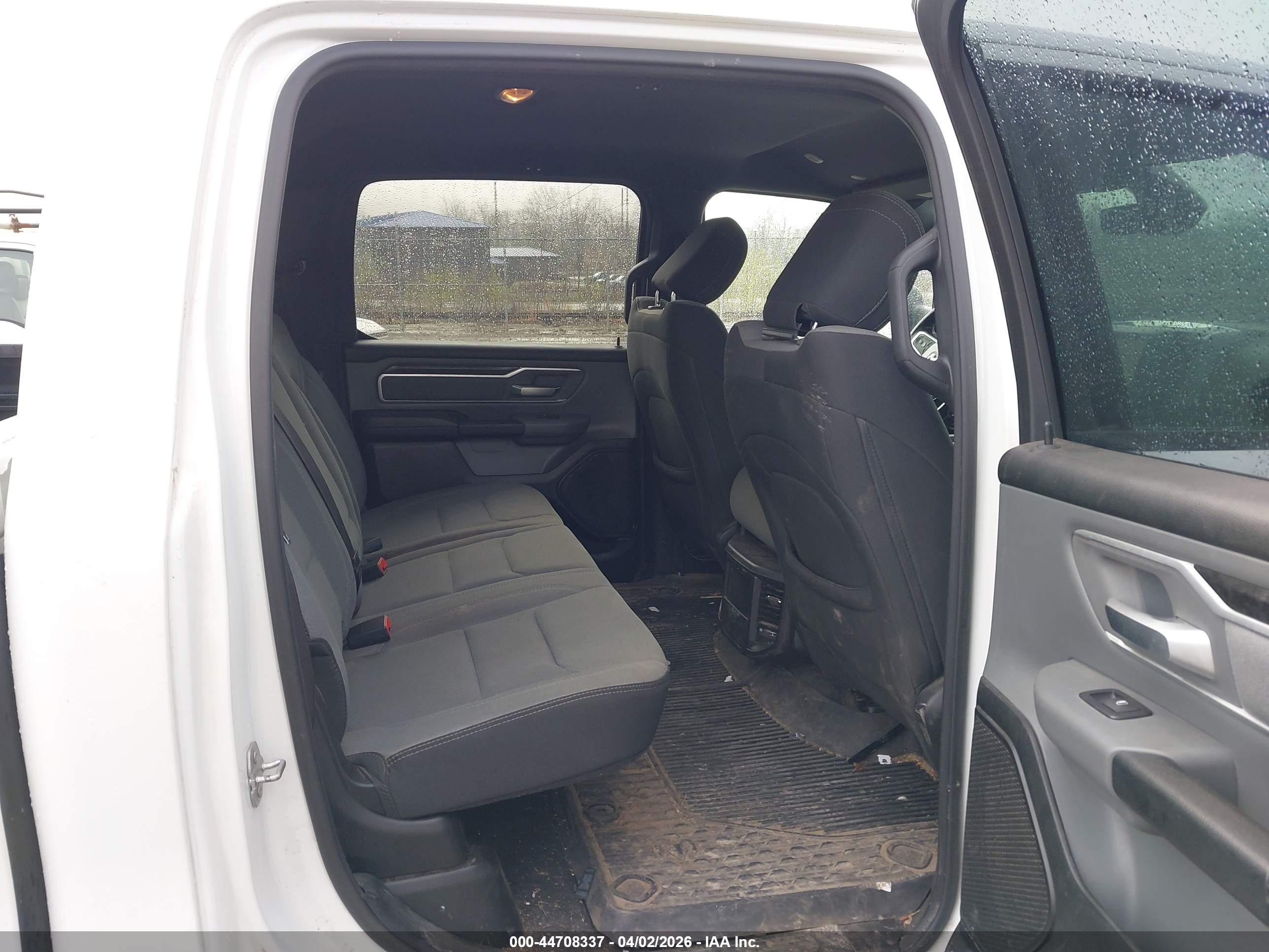 RAM 1500 image 8