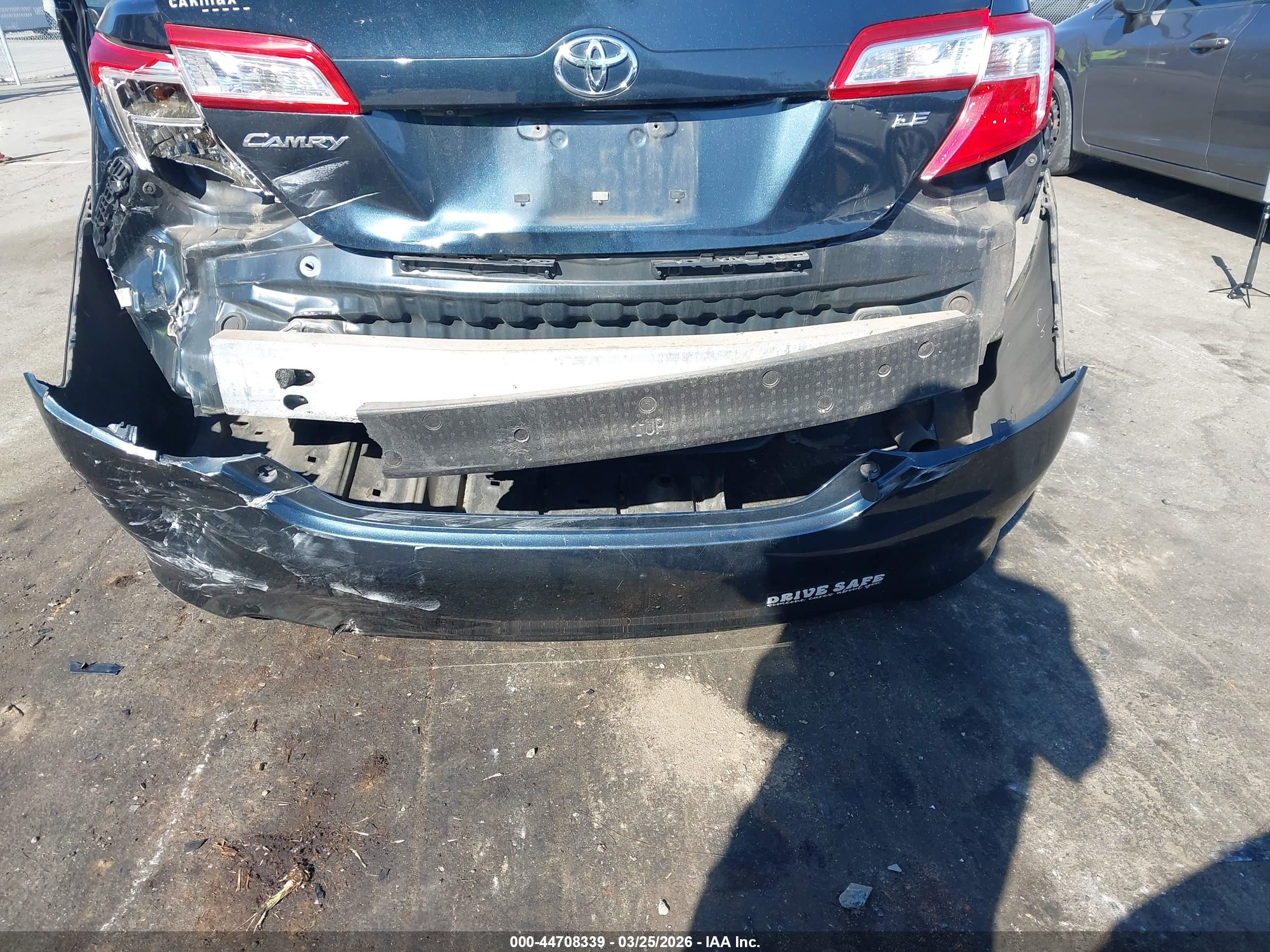 TOYOTA CAMRY image 6