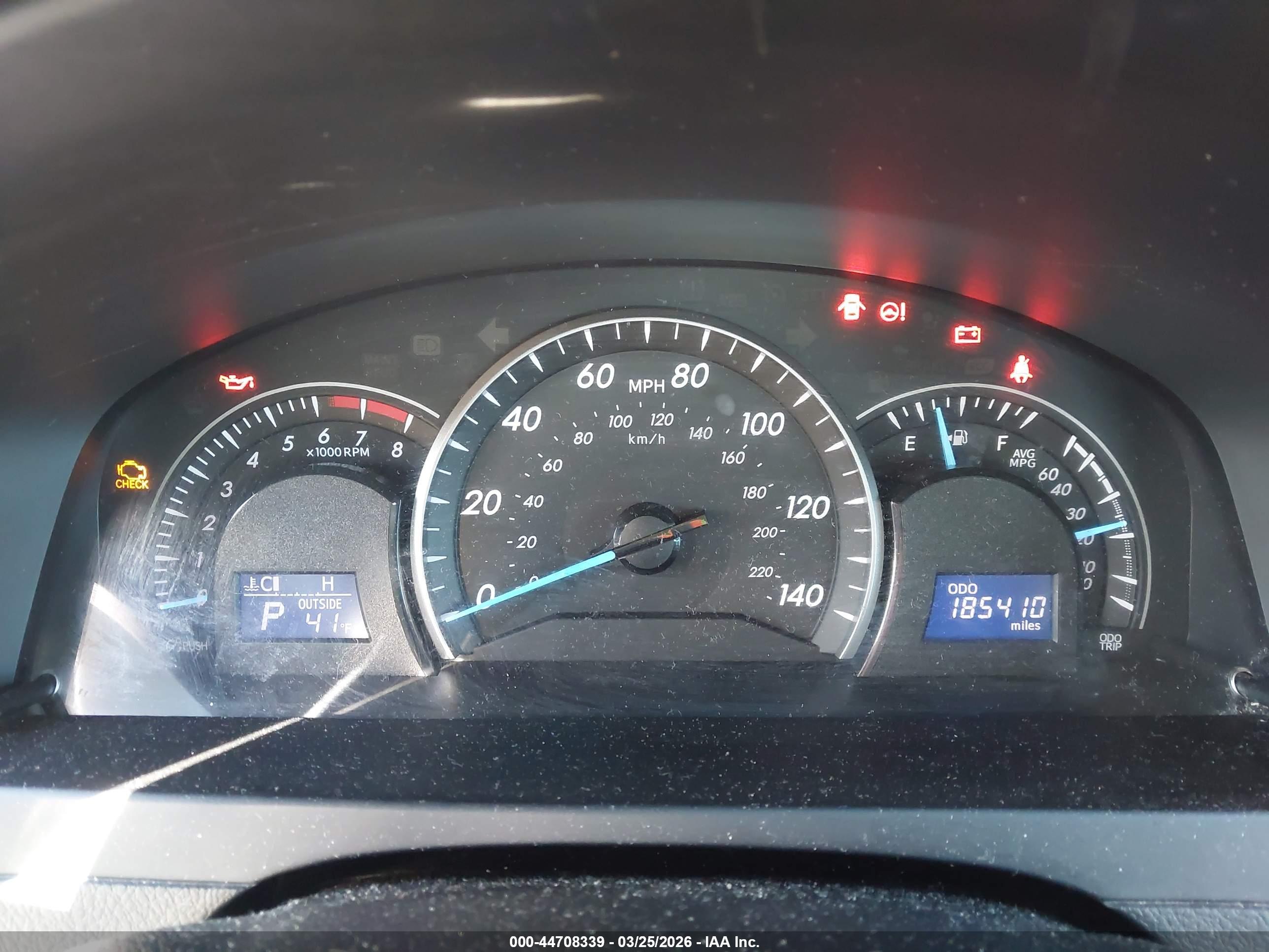 TOYOTA CAMRY image 7