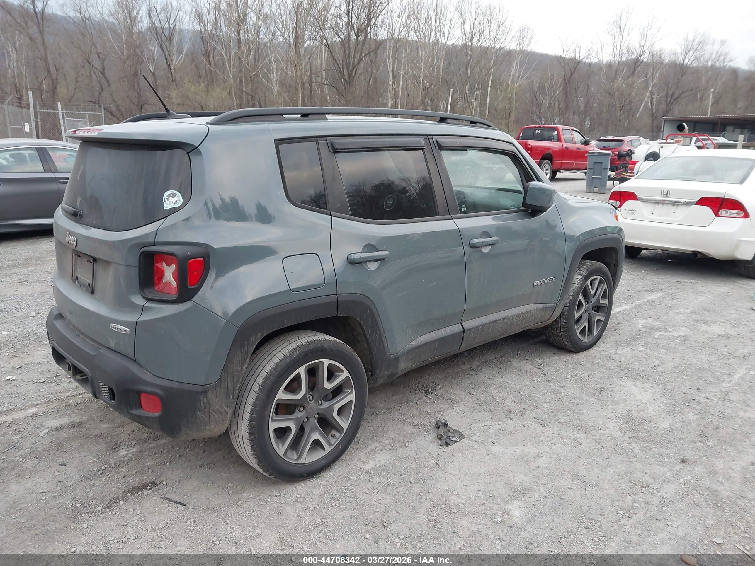 JEEP RENEGADE image 4