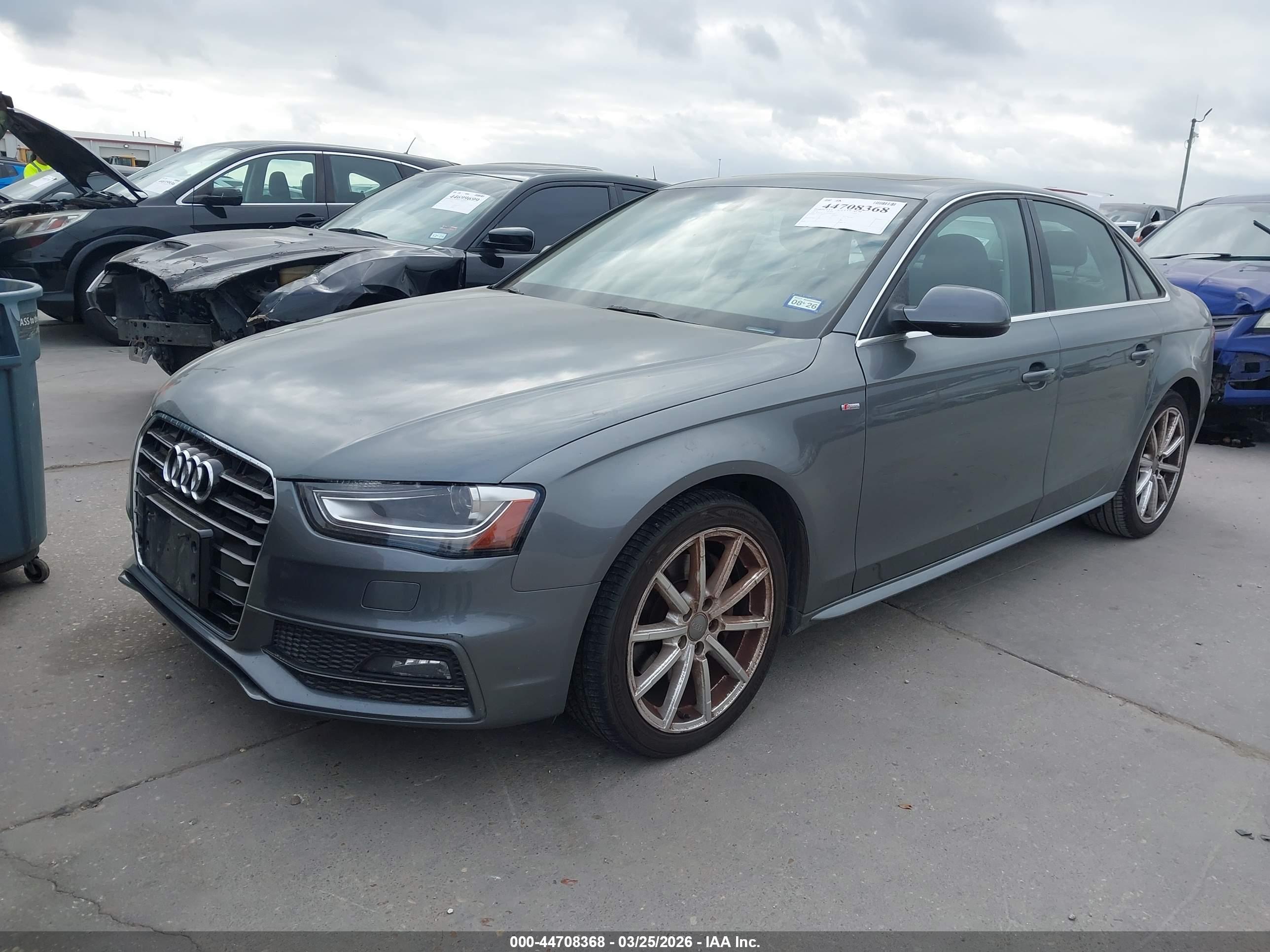 AUDI A4 image 2