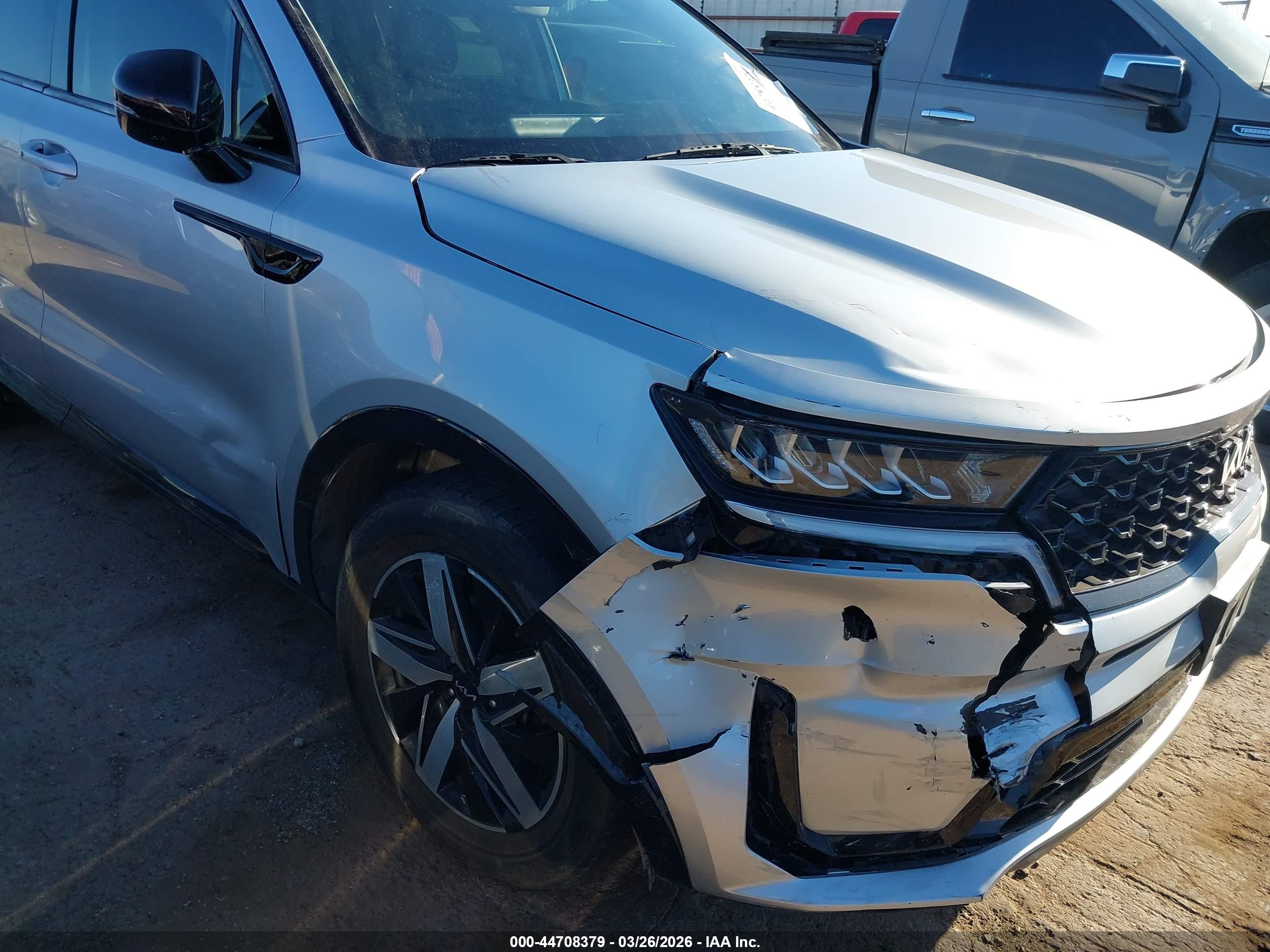 KIA SORENTO image 6