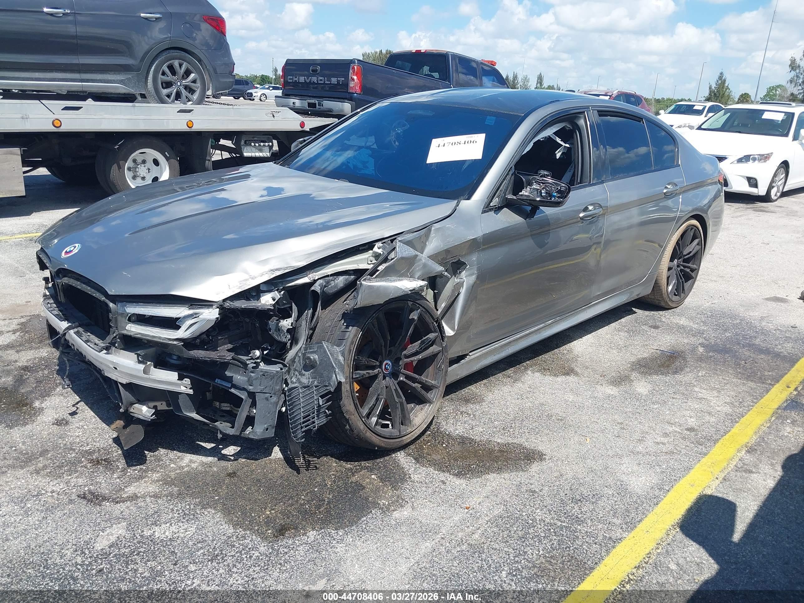 BMW M5 image 2