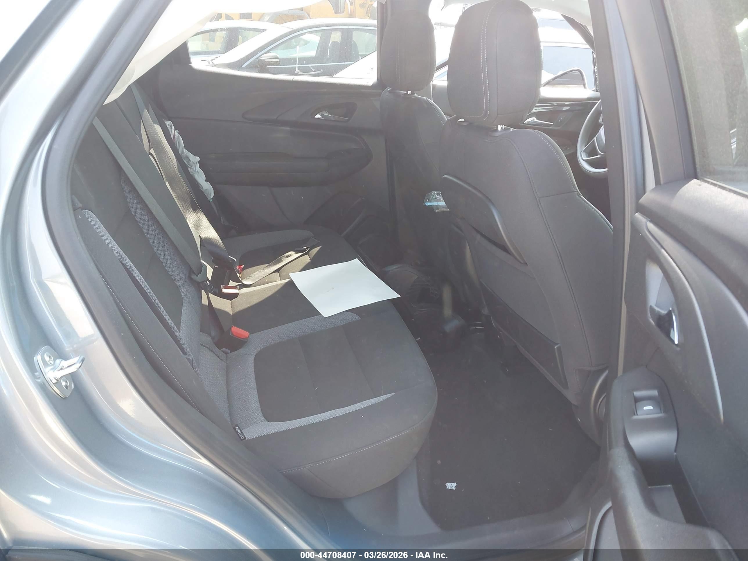 CHEVROLET TRAILBLAZER image 8