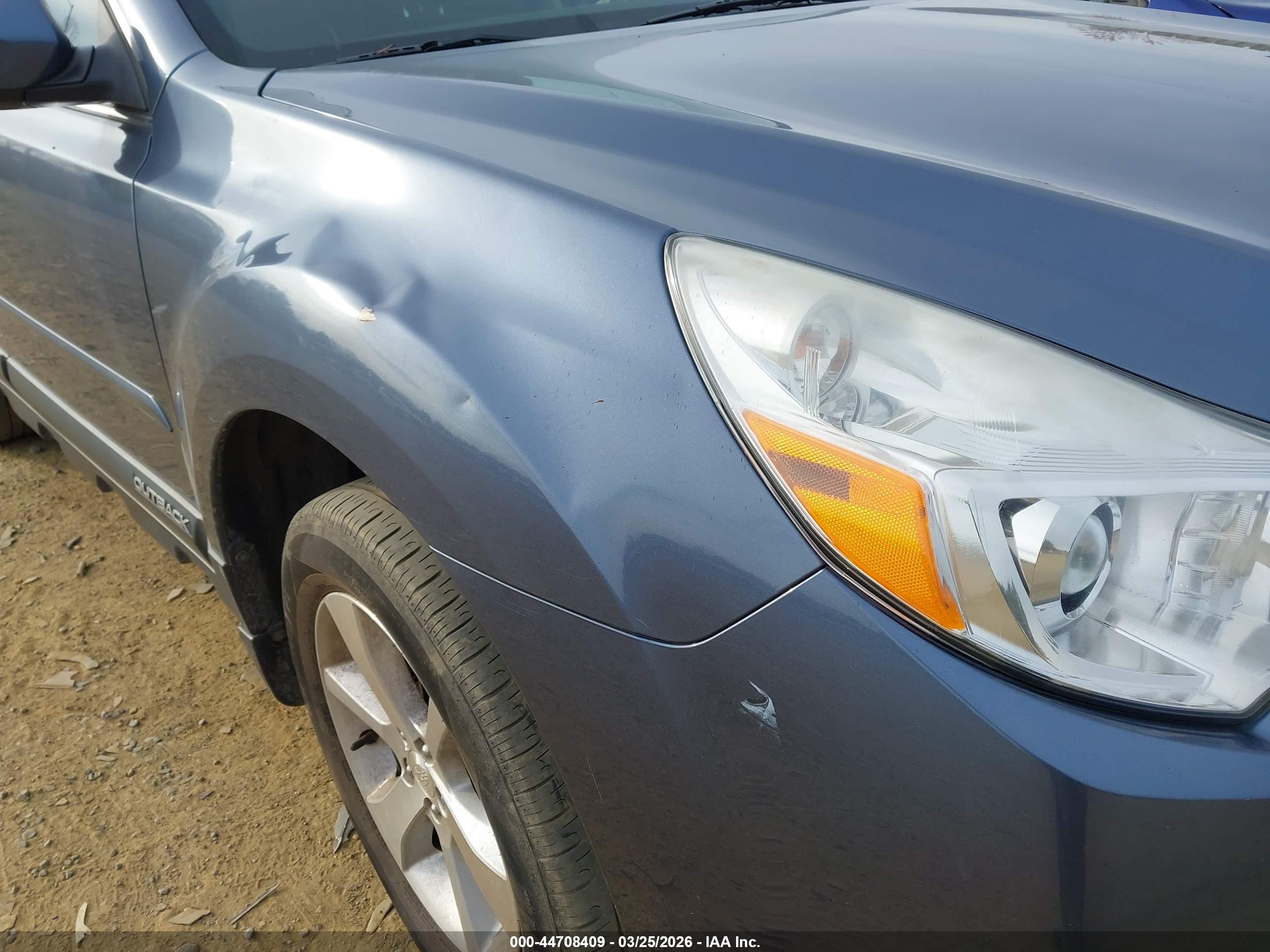 SUBARU OUTBACK image 6