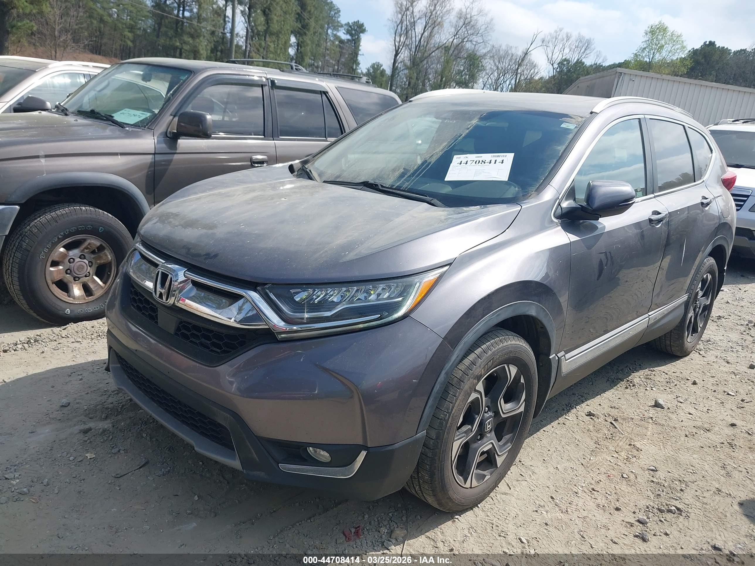 HONDA CR-V image 2
