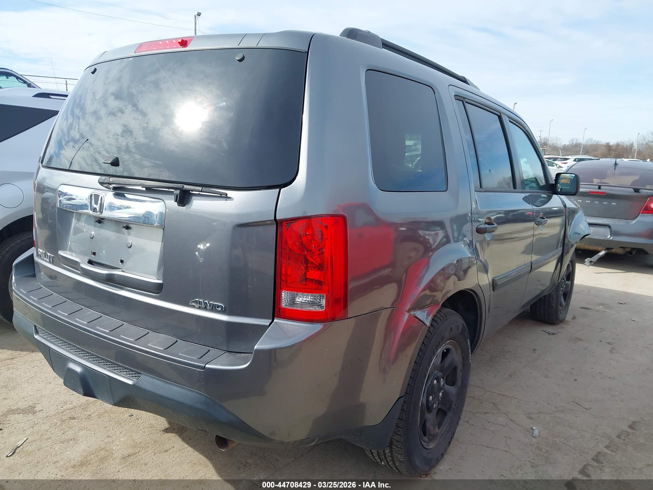 HONDA PILOT image 4