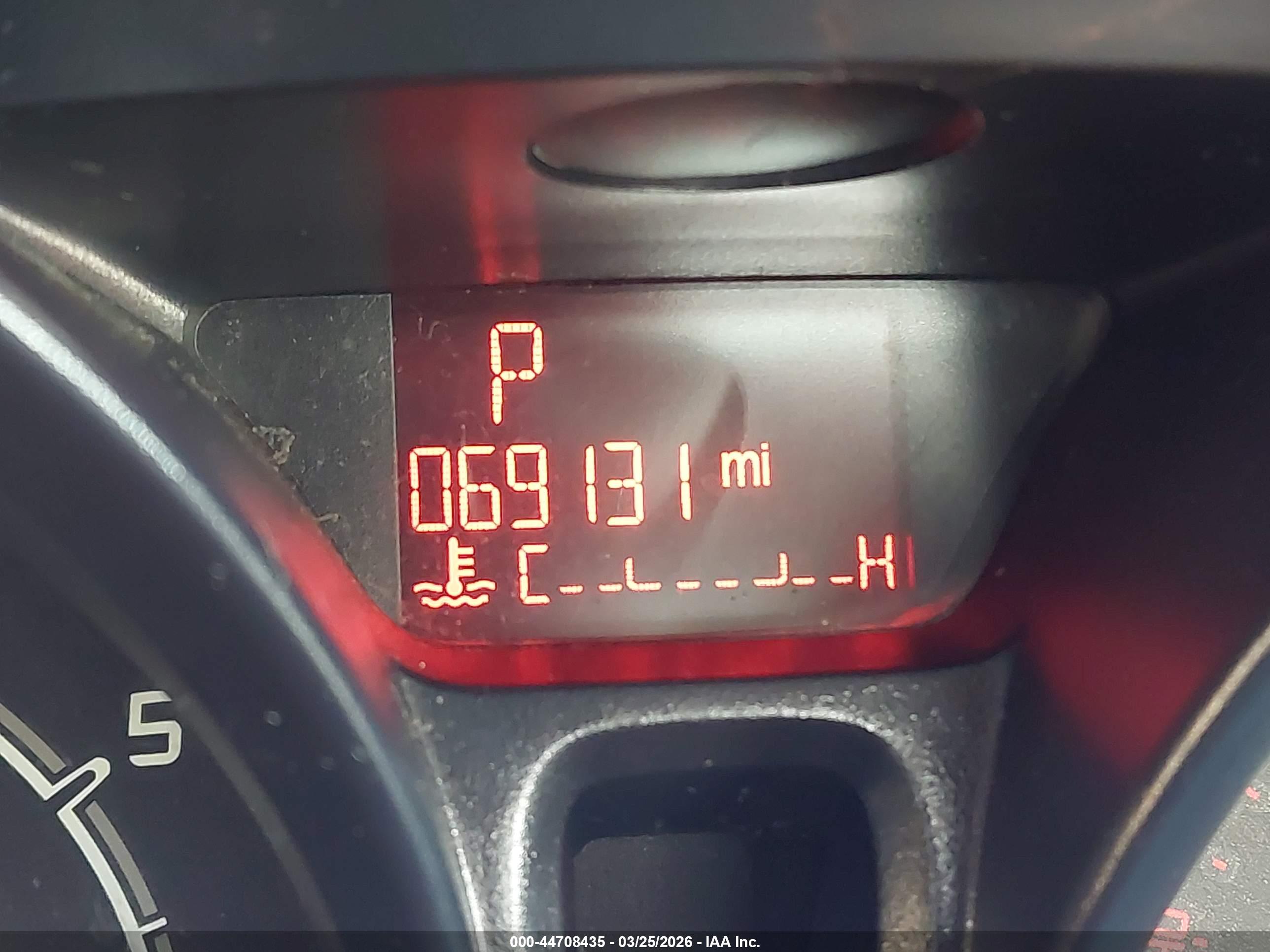 FORD FIESTA image 7
