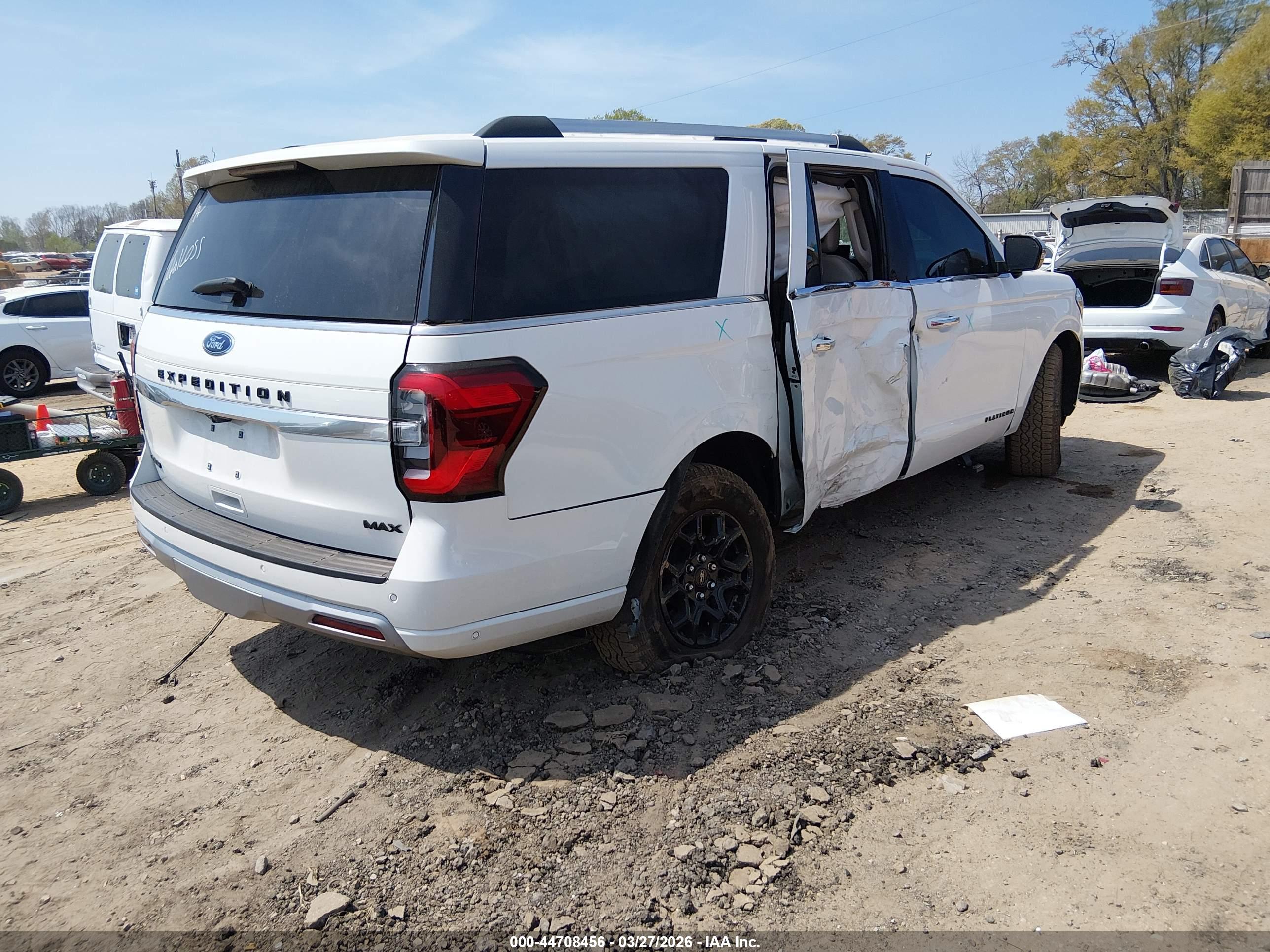 FORD EXPEDITION image 4