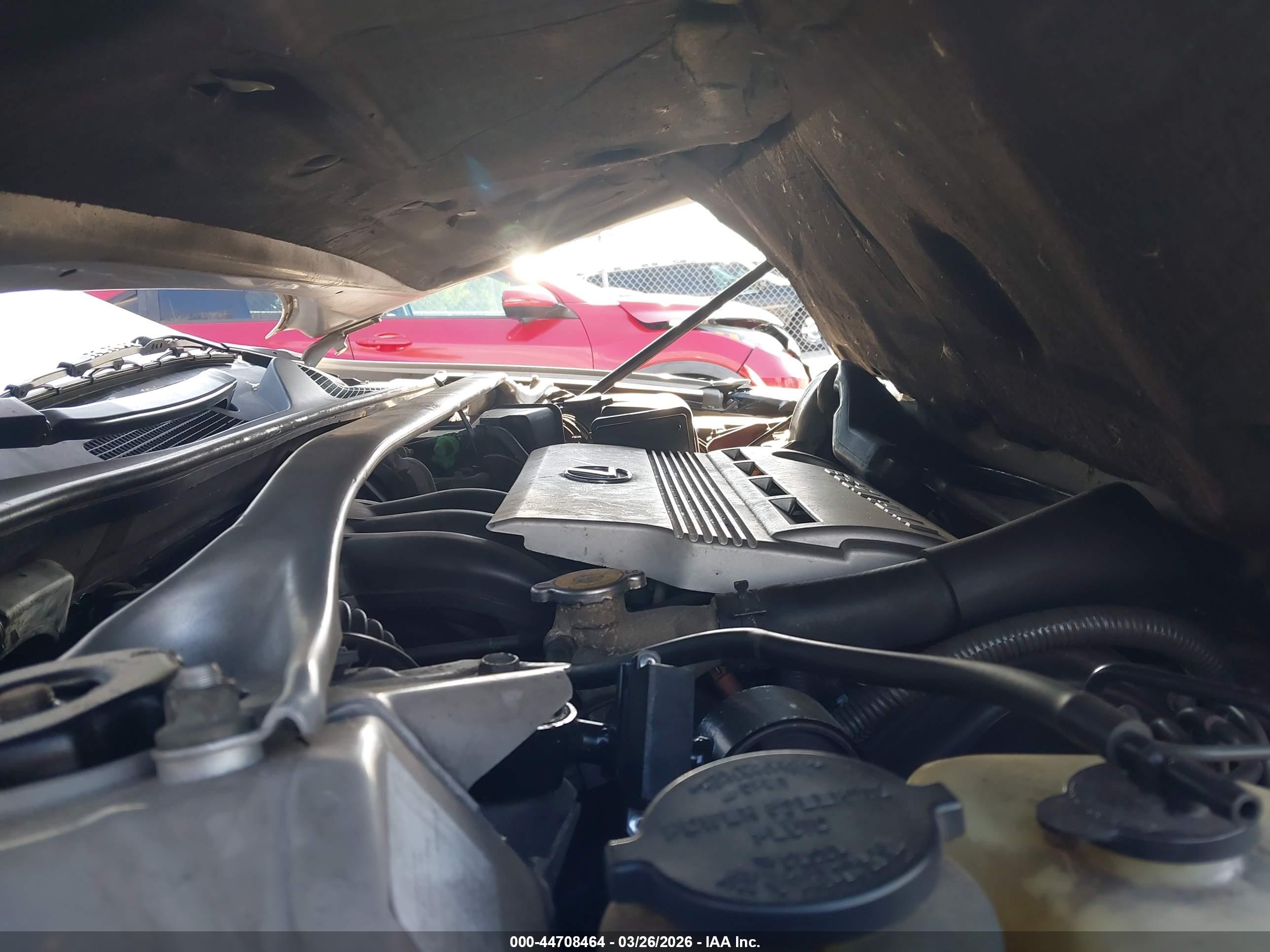 LEXUS ES image 10