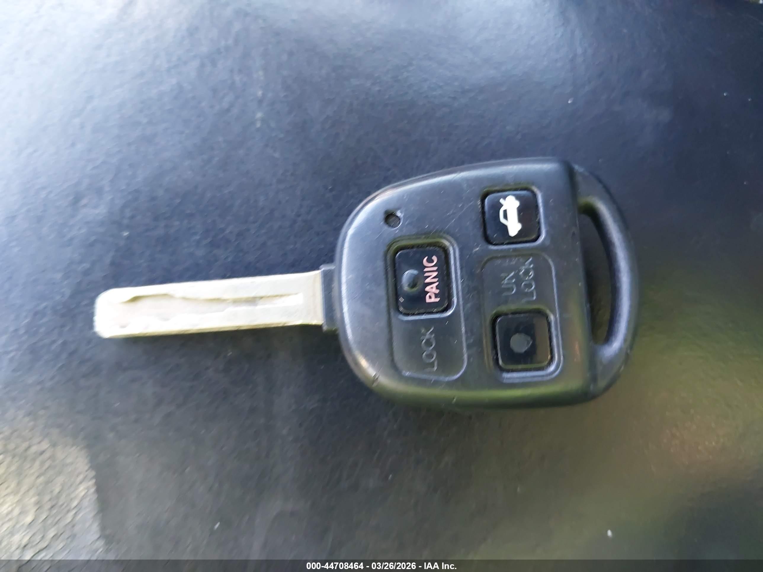 LEXUS ES image 11