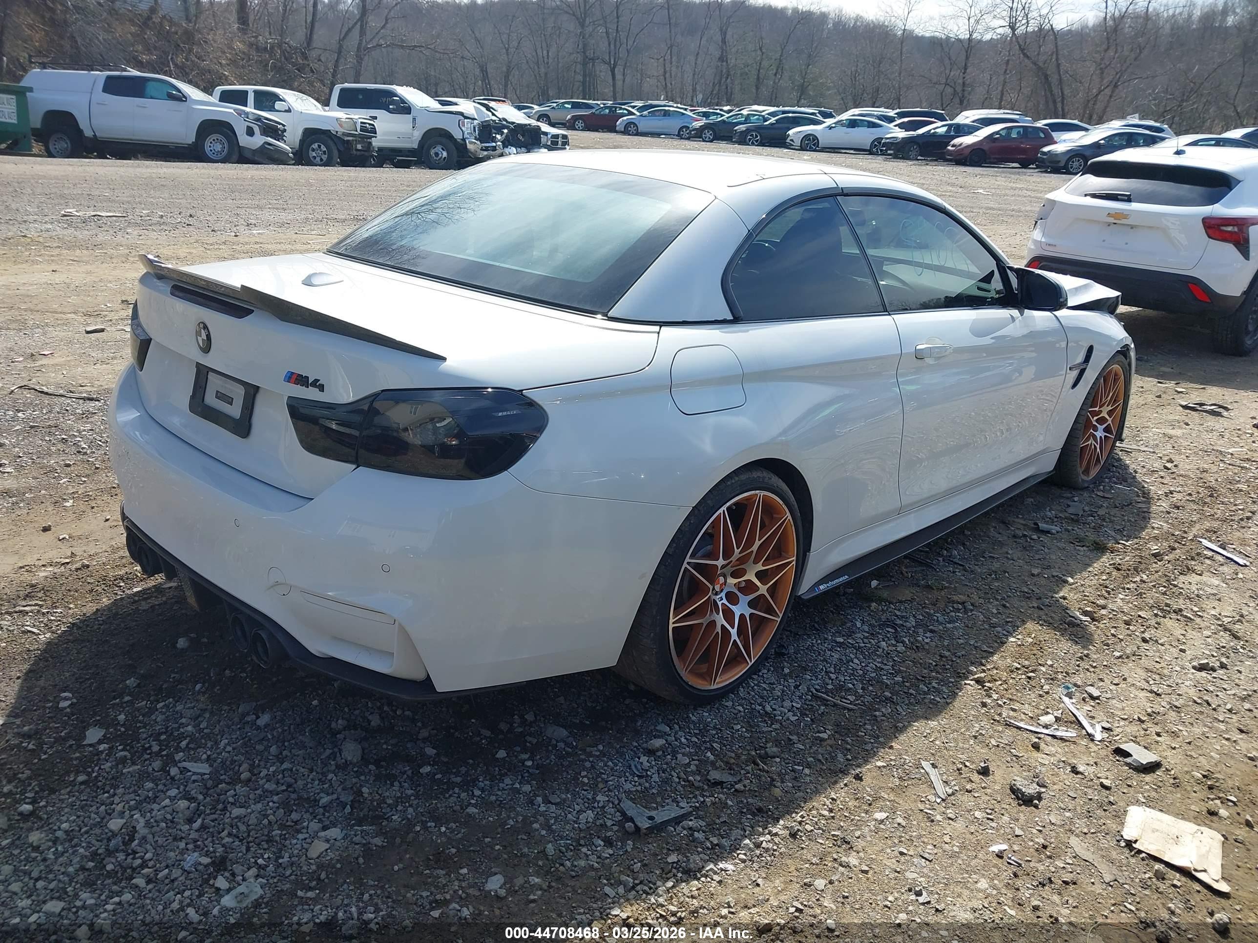 BMW M4 image 4