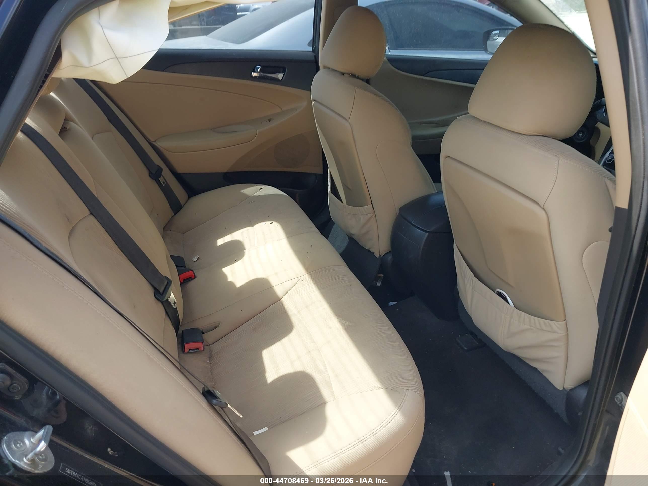 HYUNDAI SONATA image 8