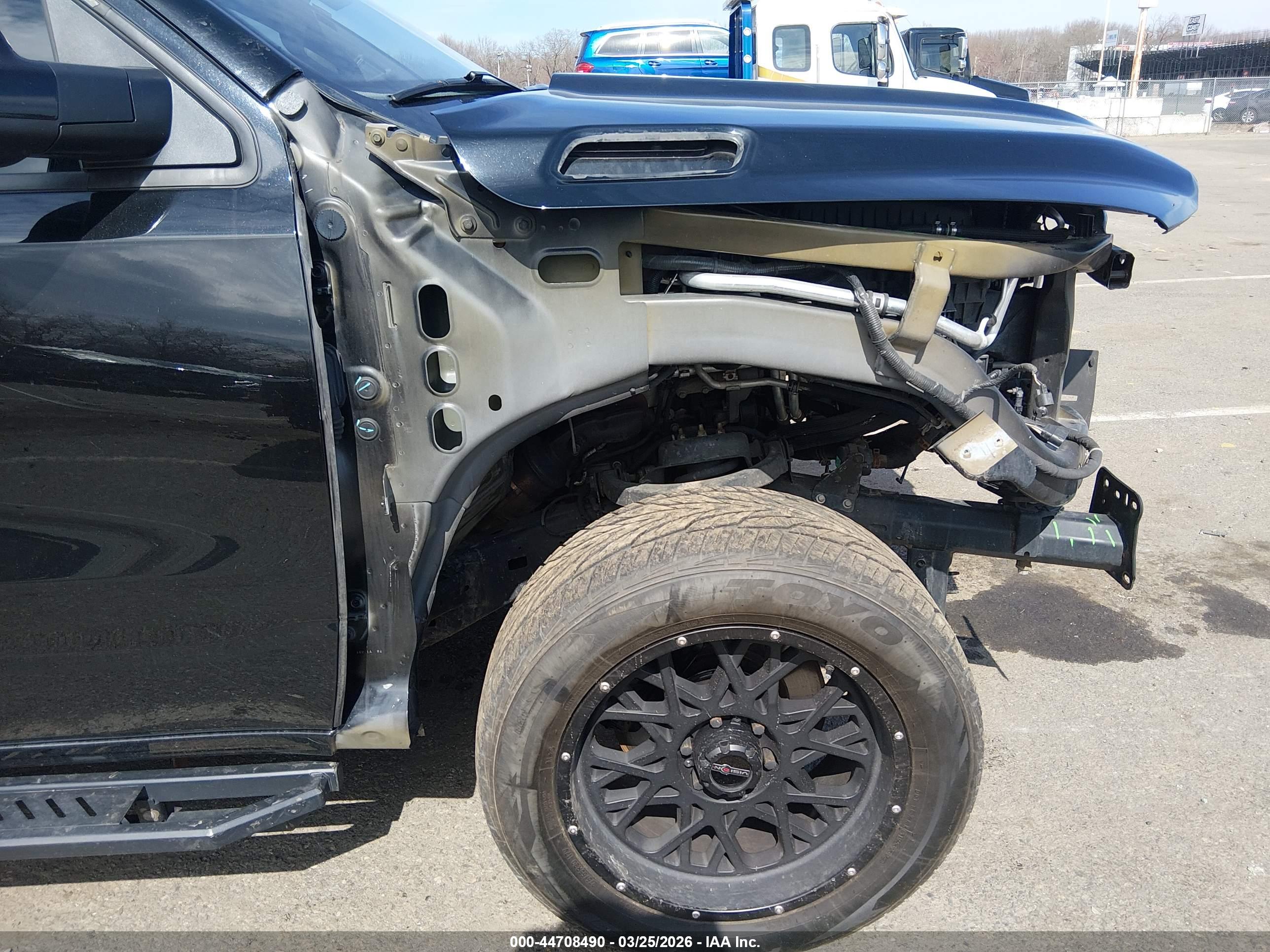 RAM 1500 image 6