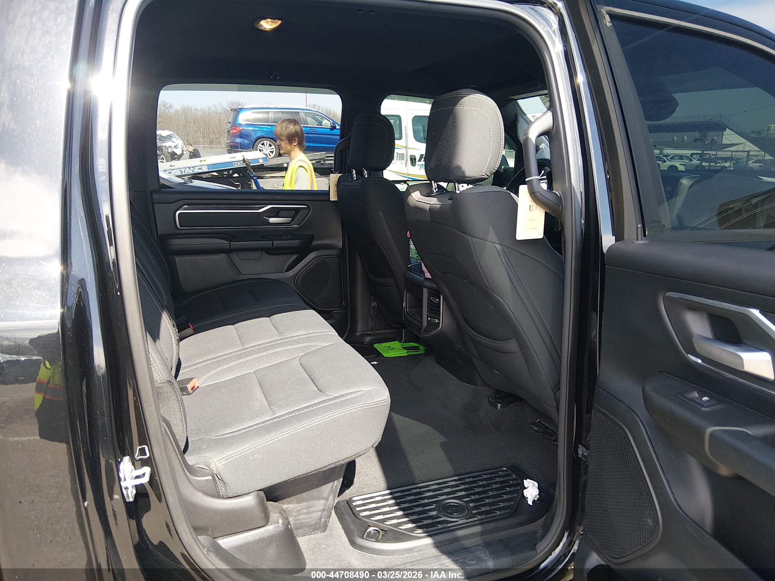 RAM 1500 image 8