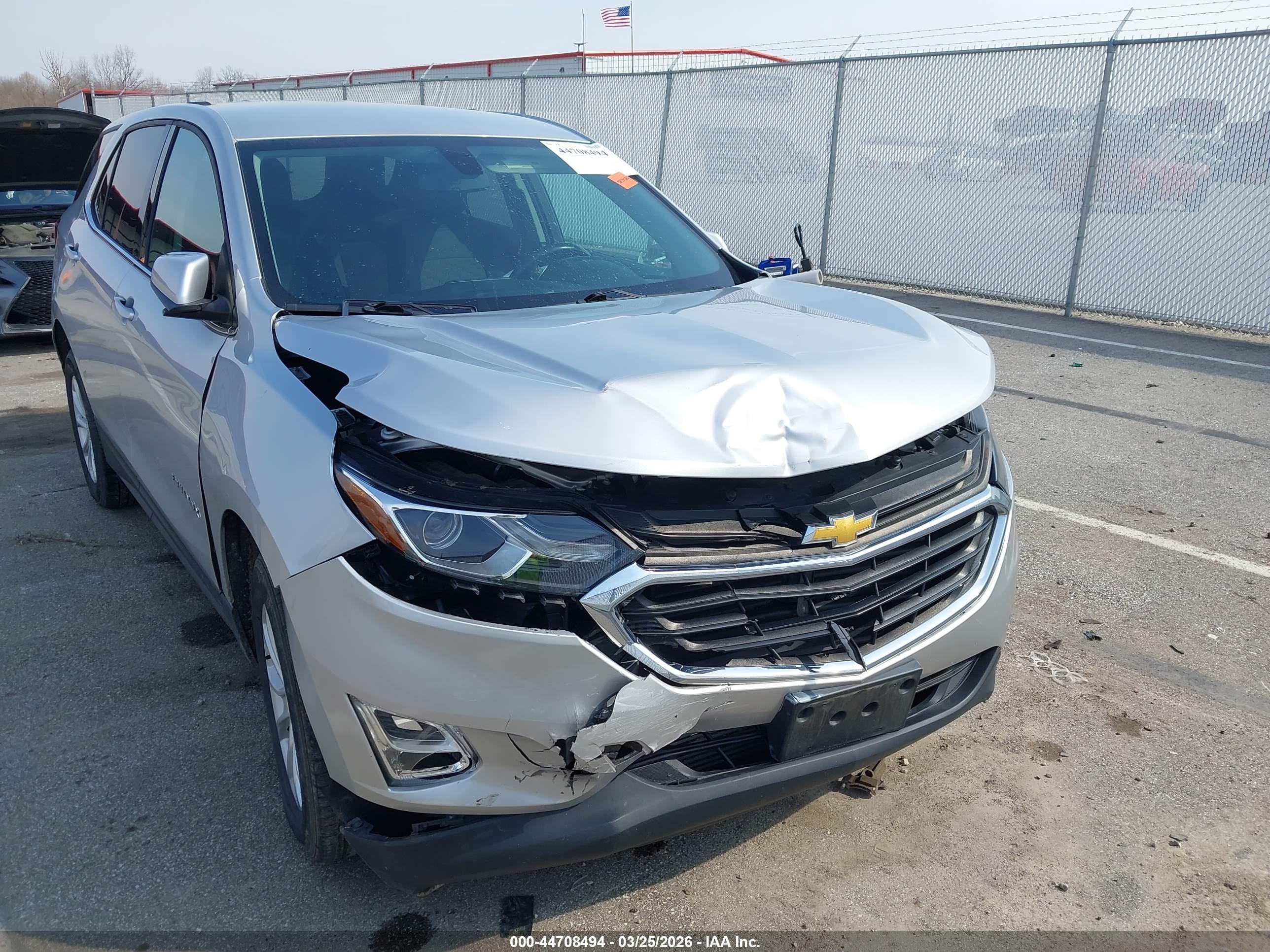 CHEVROLET EQUINOX image 6