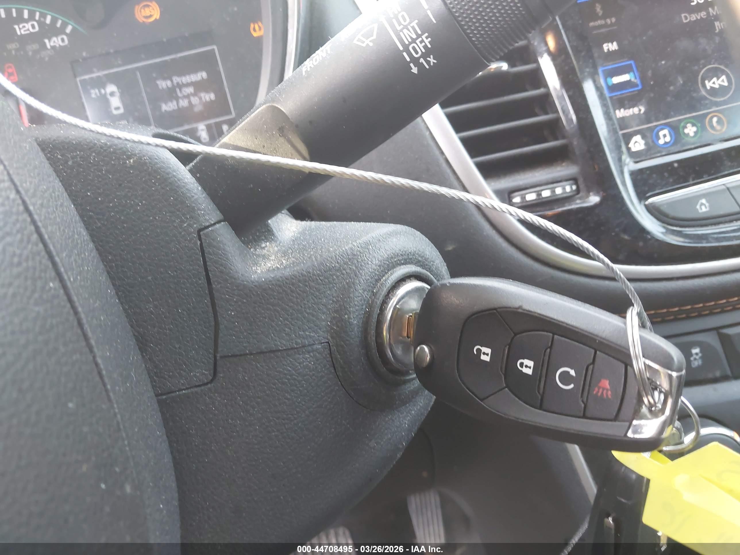 CHEVROLET TRAX image 11