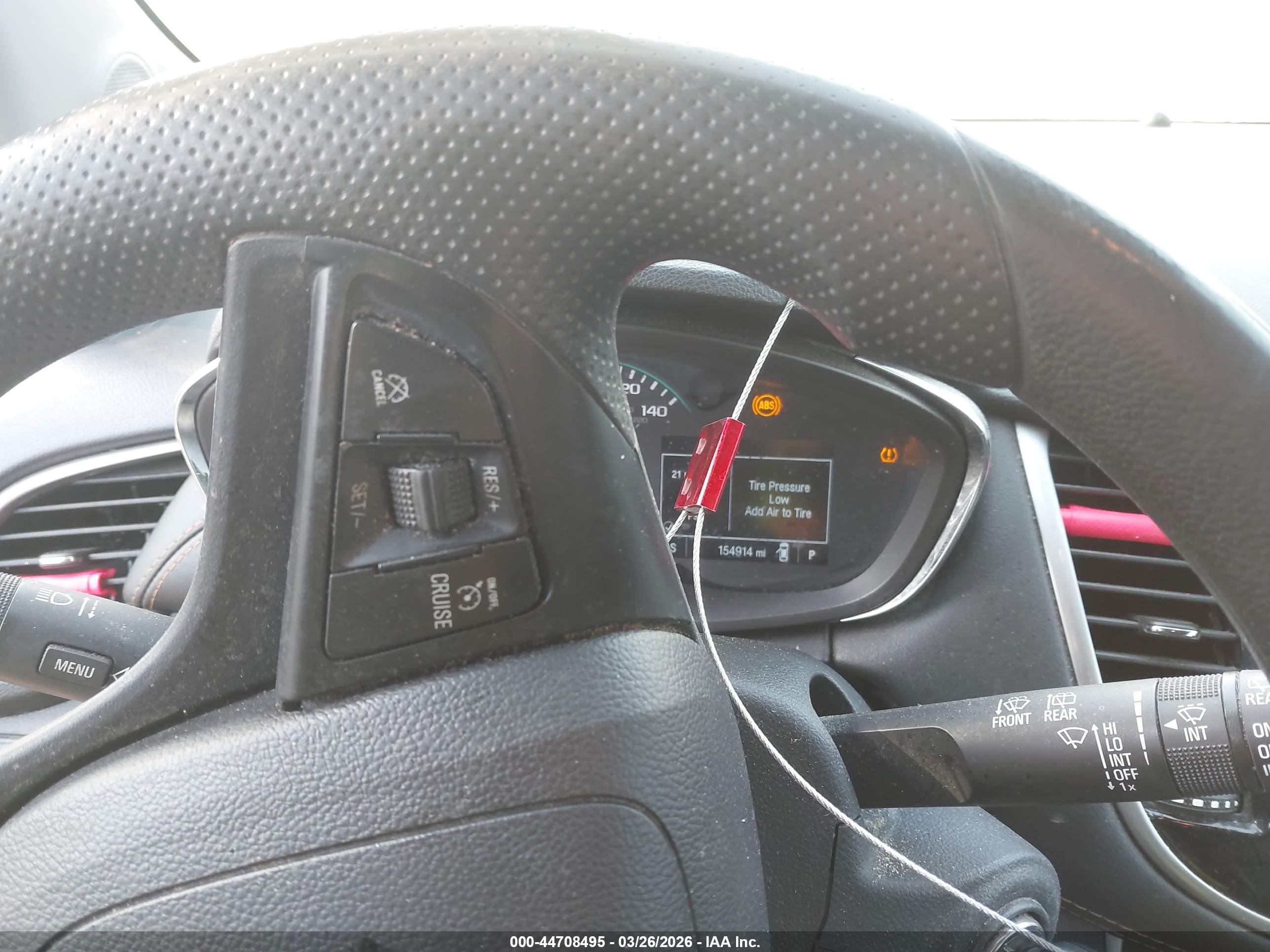 CHEVROLET TRAX image 7
