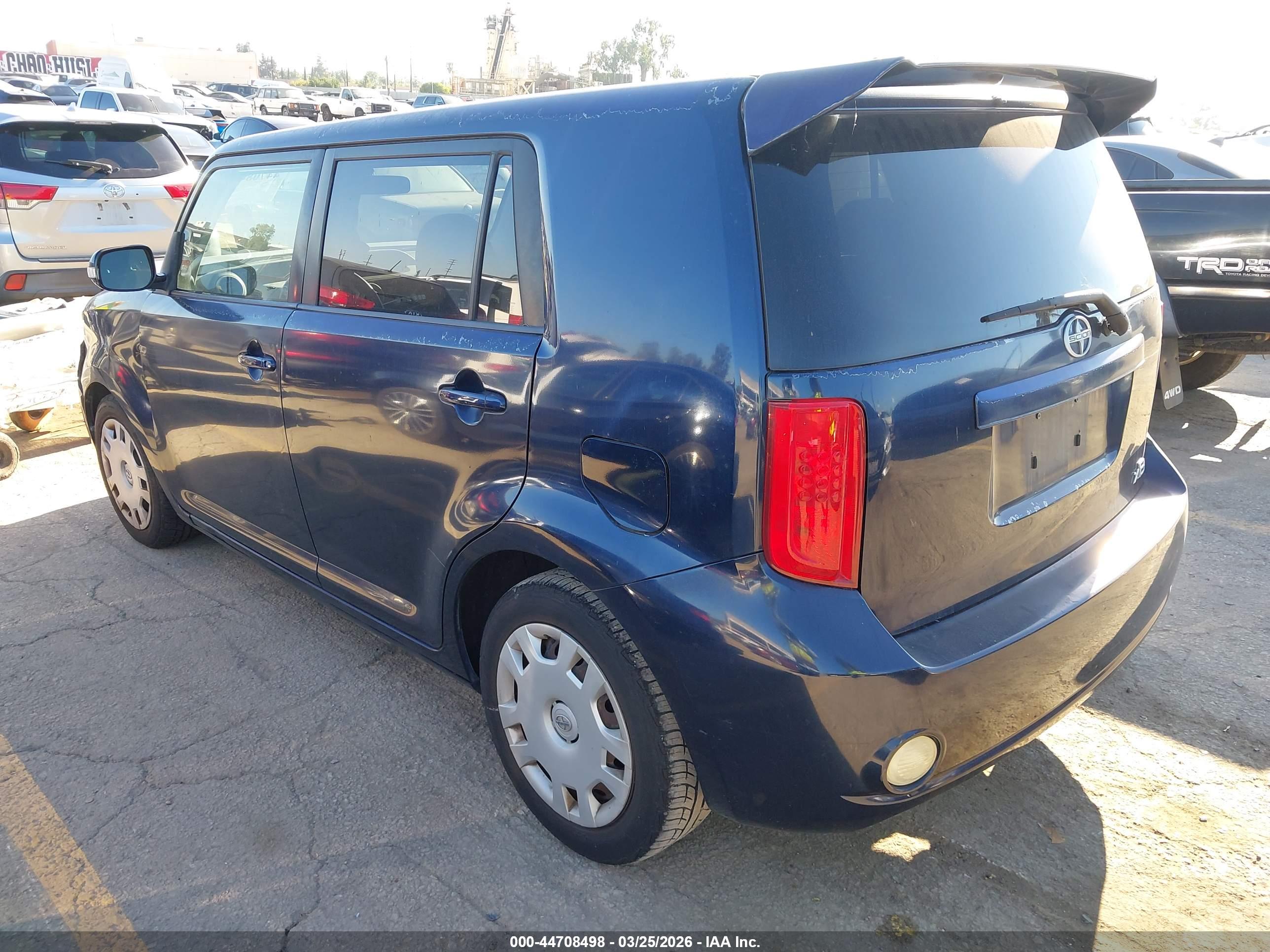 SCION XB image 3