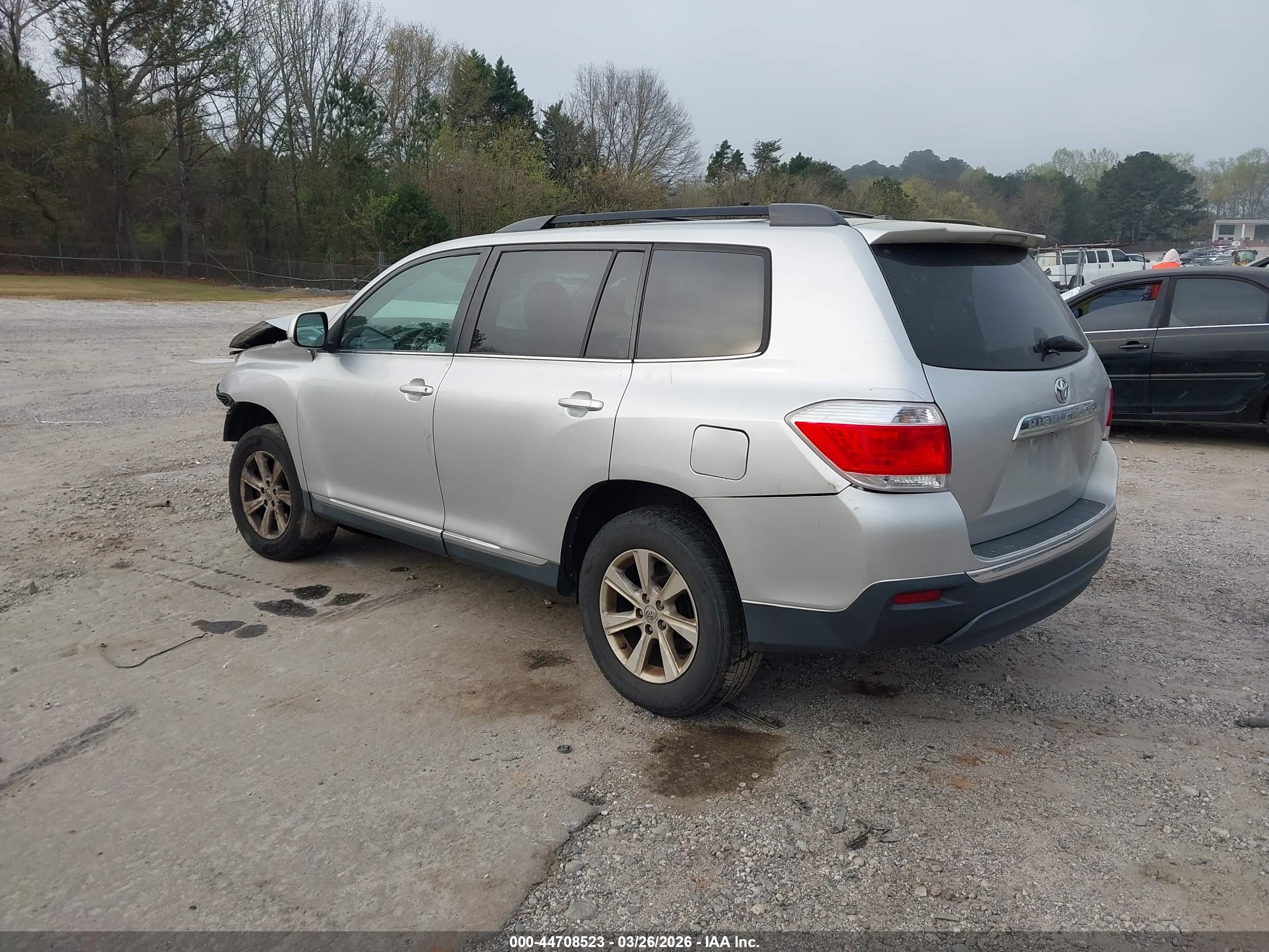 TOYOTA HIGHLANDER image 3