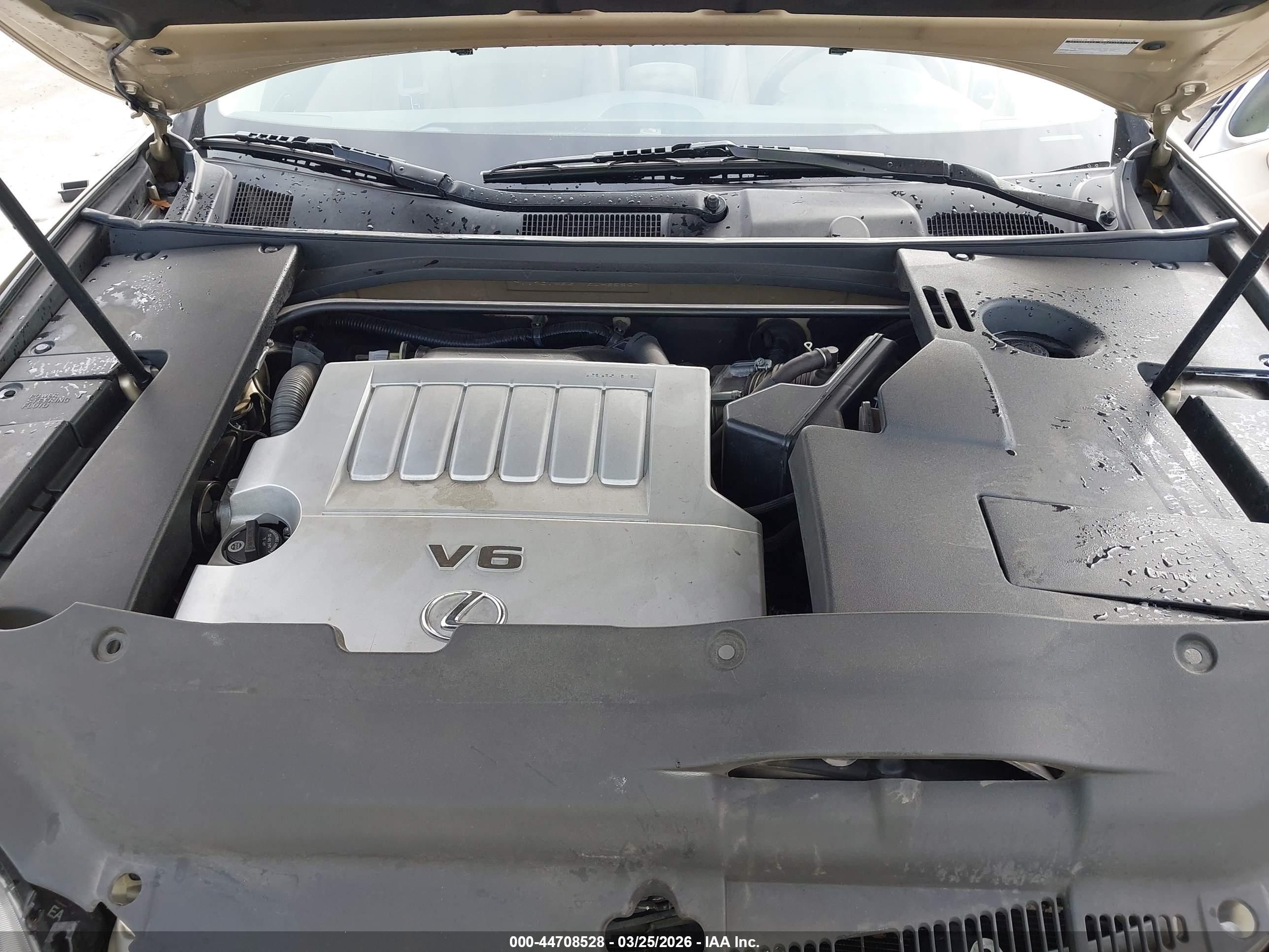 LEXUS ES image 10