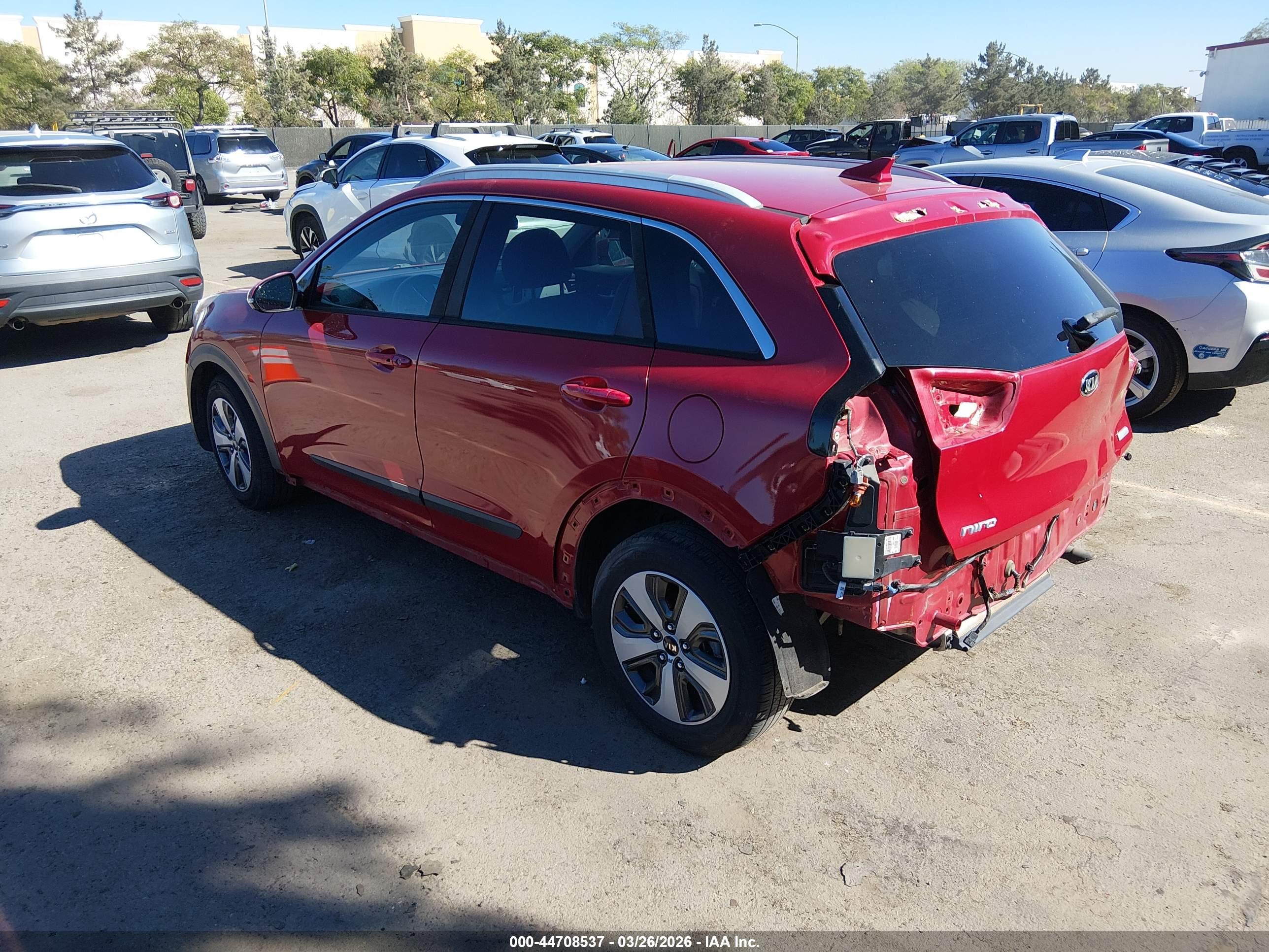 KIA NIRO image 3