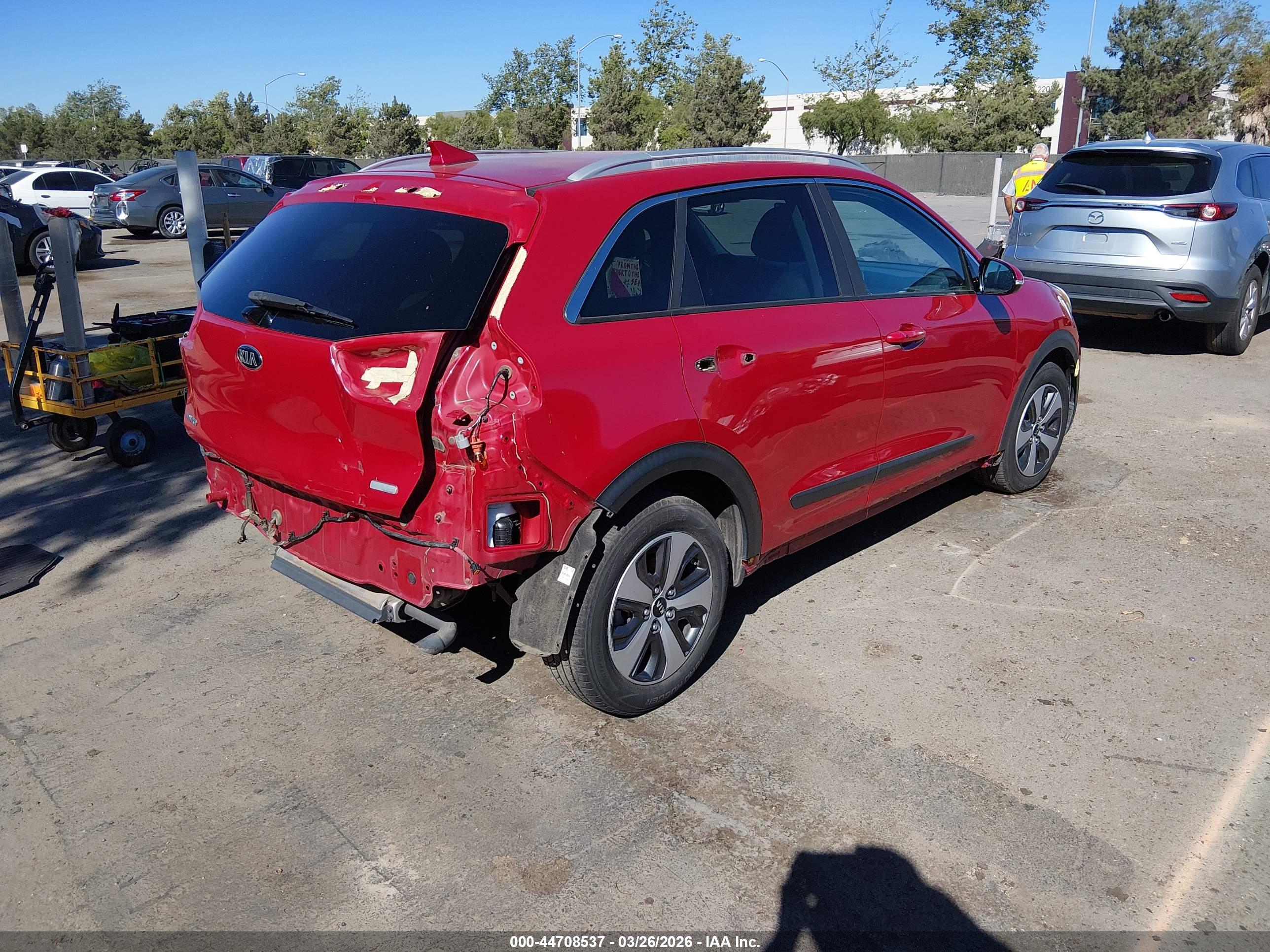 KIA NIRO image 4