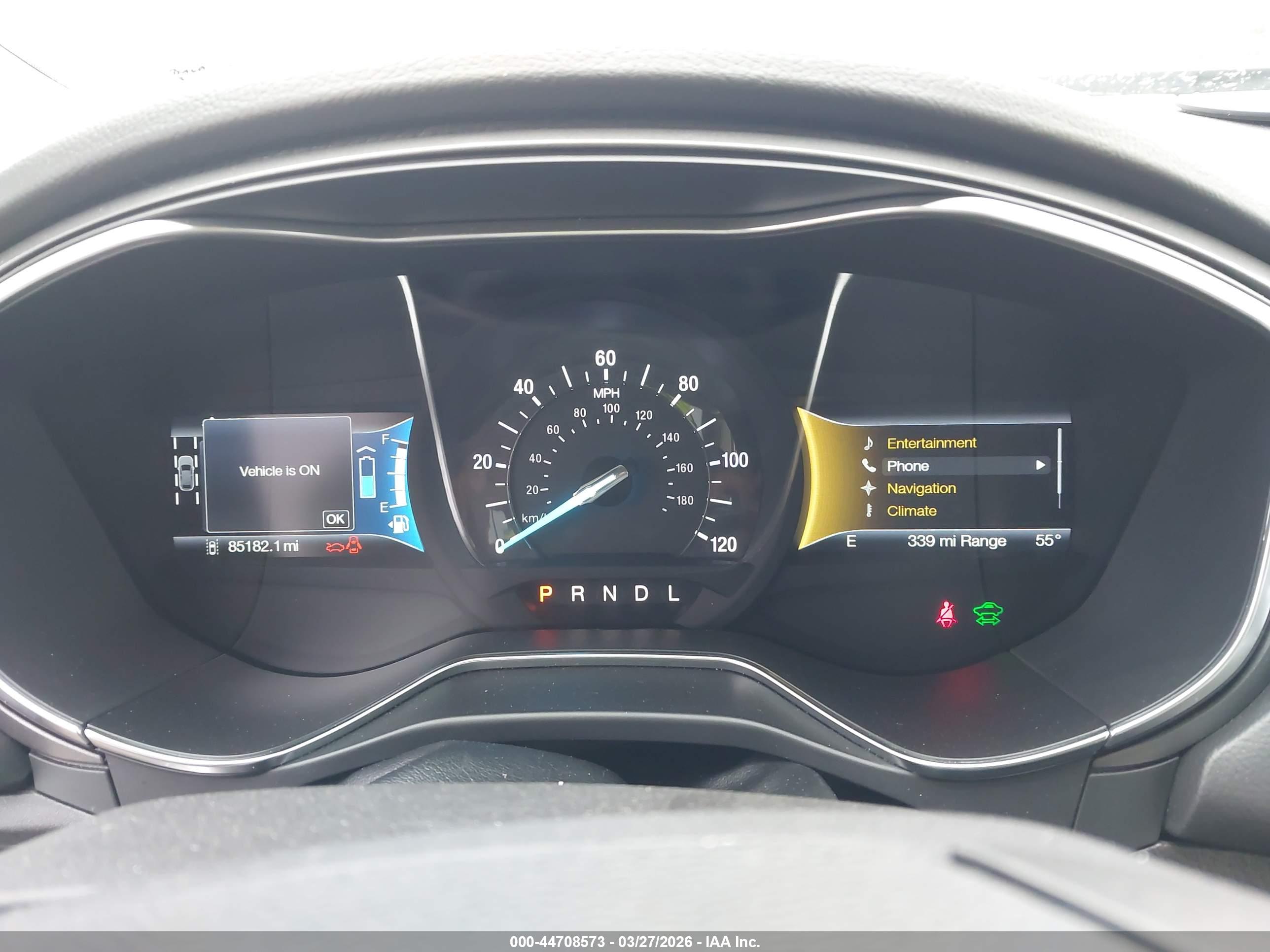 FORD FUSION image 7