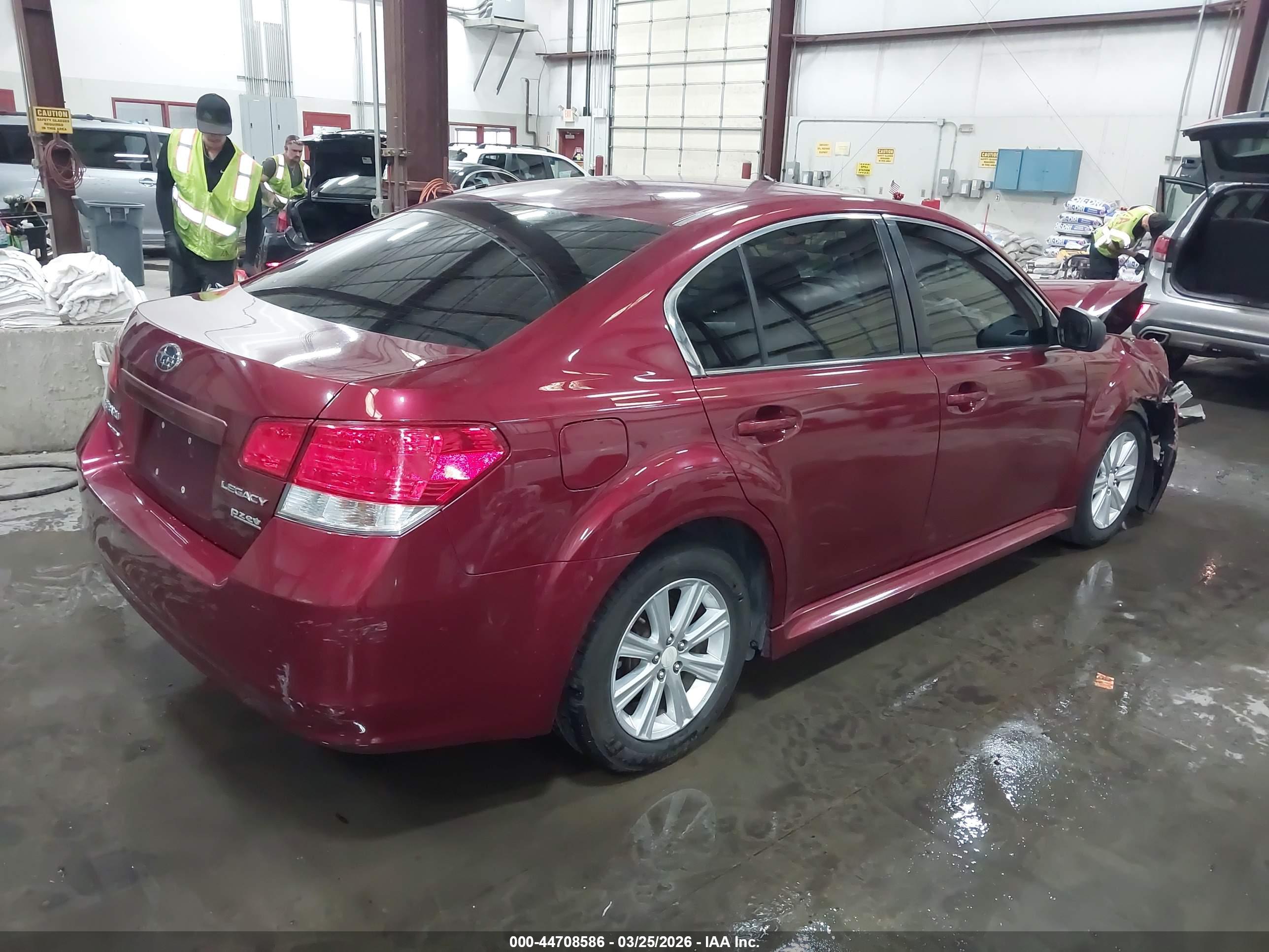 SUBARU LEGACY image 4