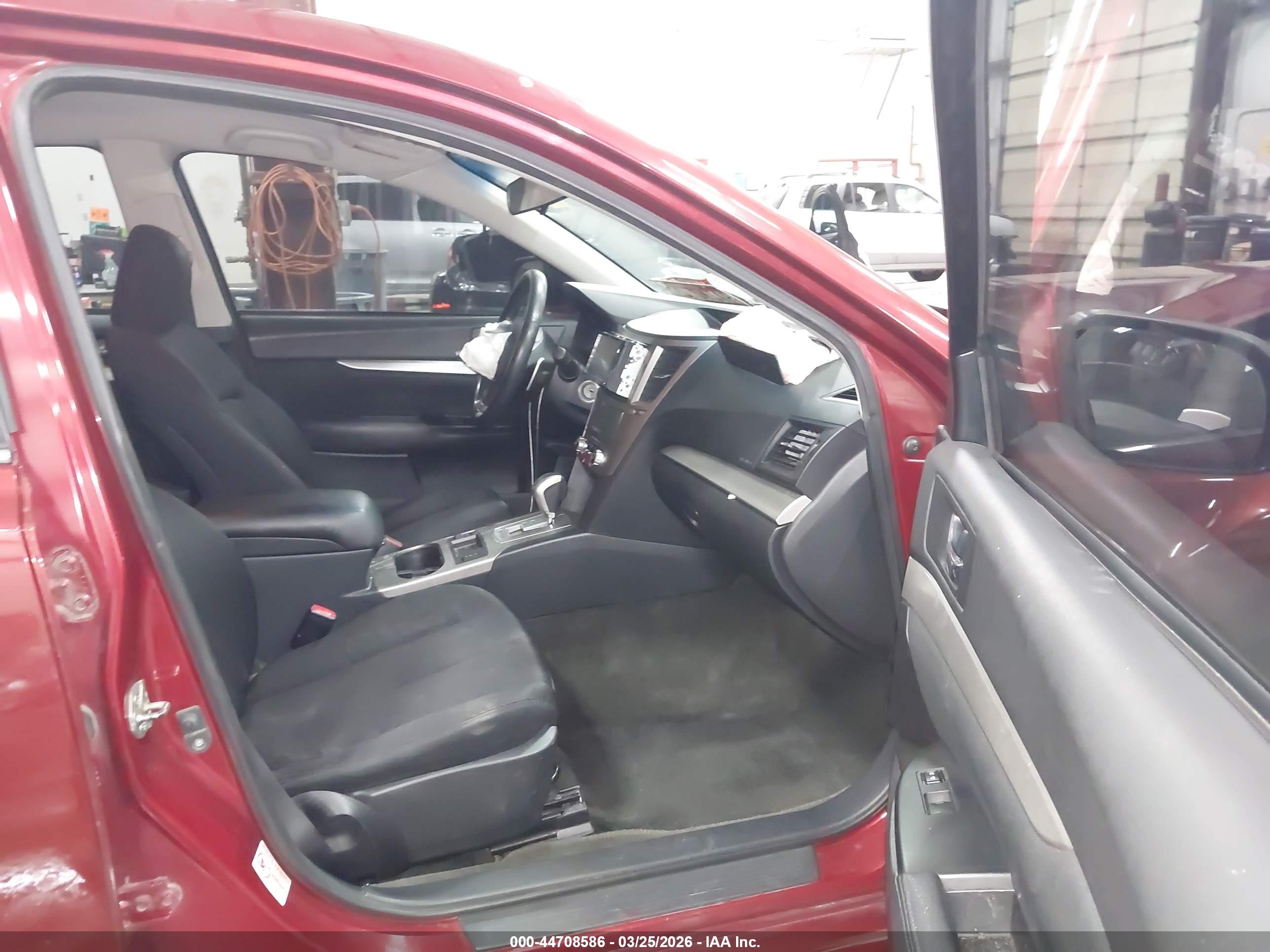 SUBARU LEGACY image 5