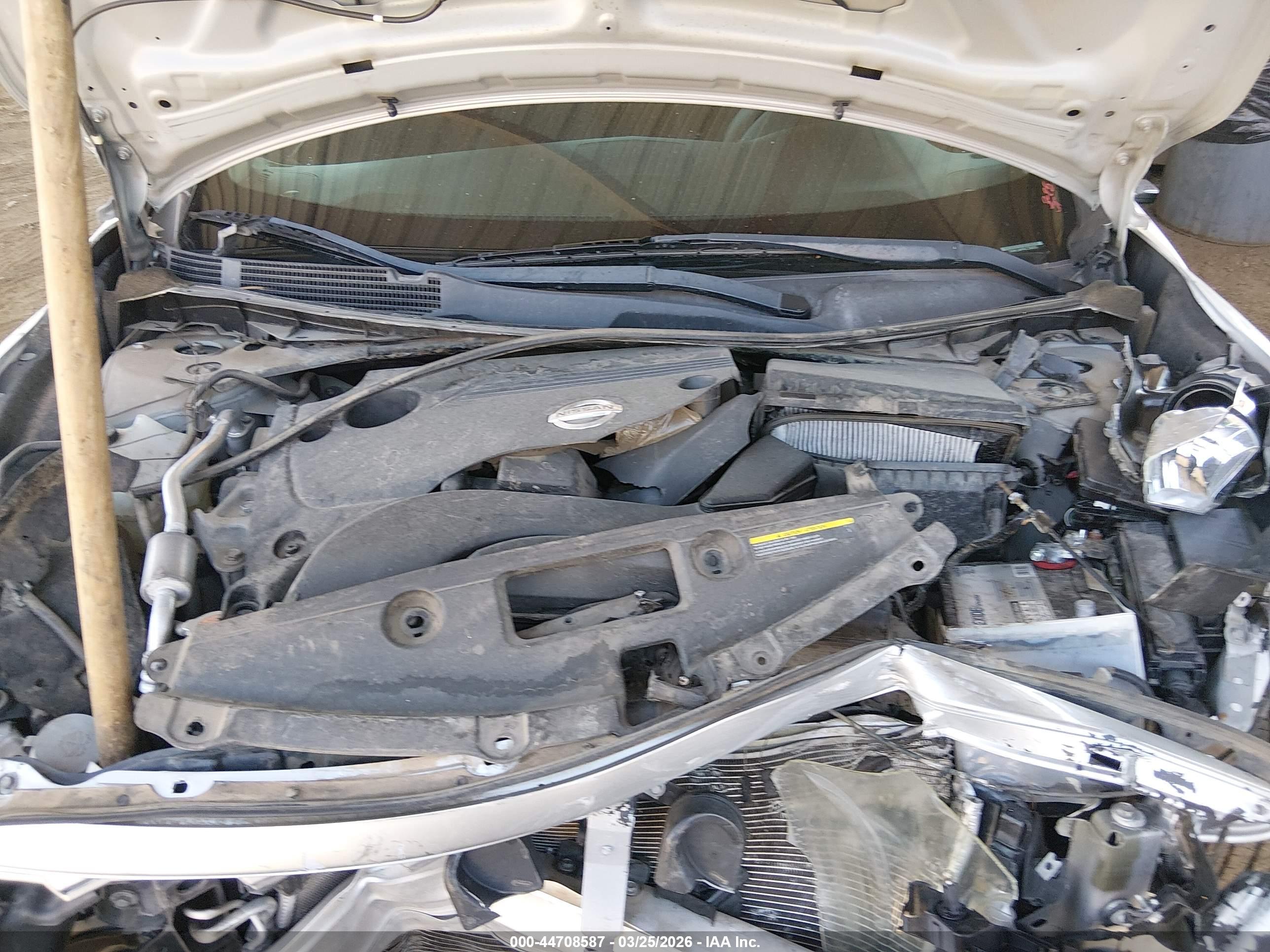 NISSAN ALTIMA image 10
