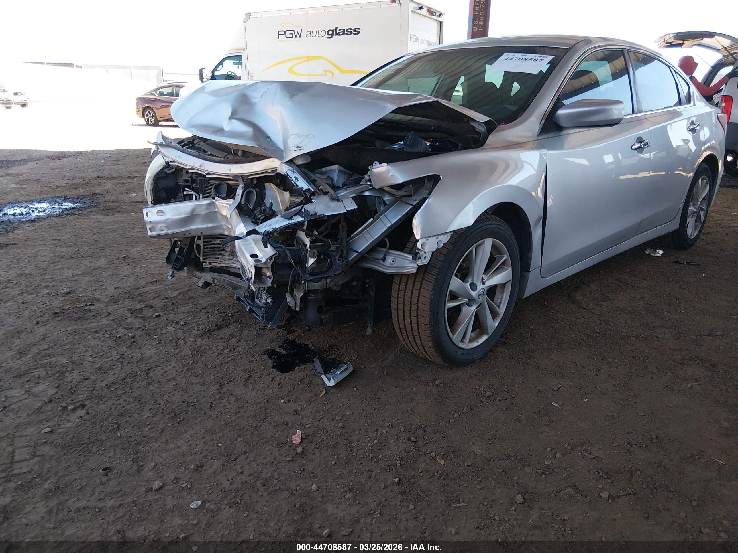 NISSAN ALTIMA image 6