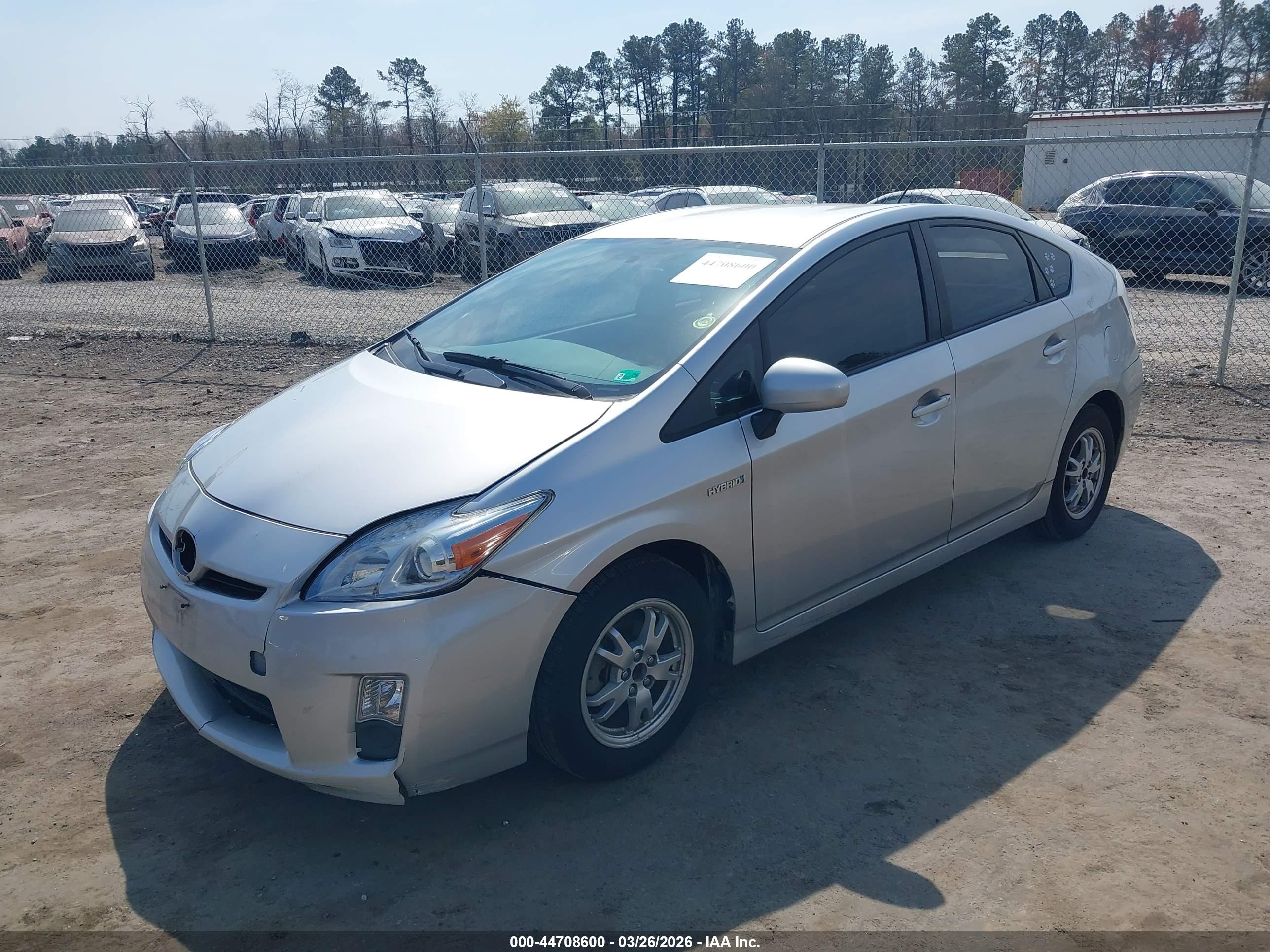 TOYOTA PRIUS image 2