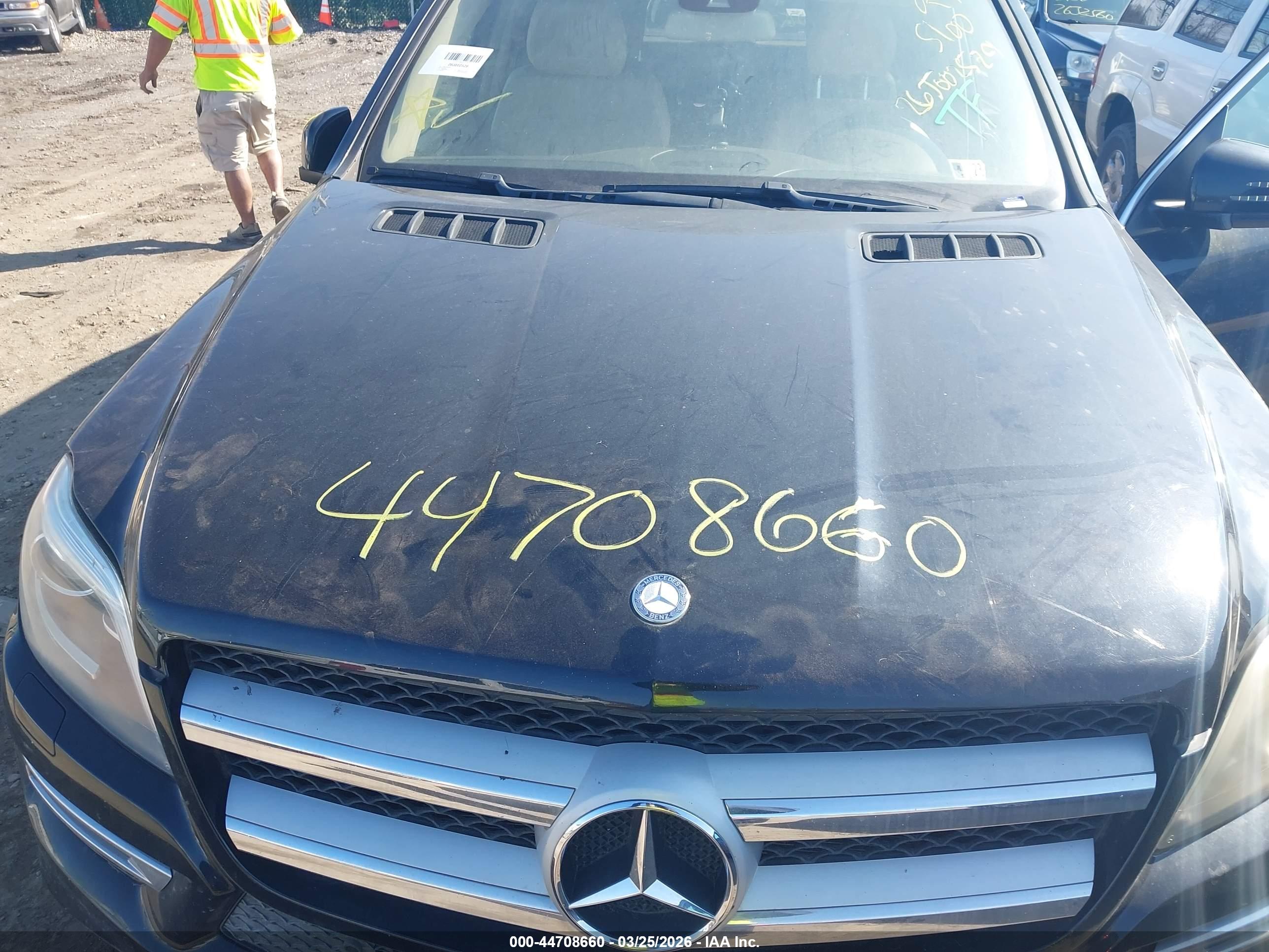 MERCEDES-BENZ GL image 10