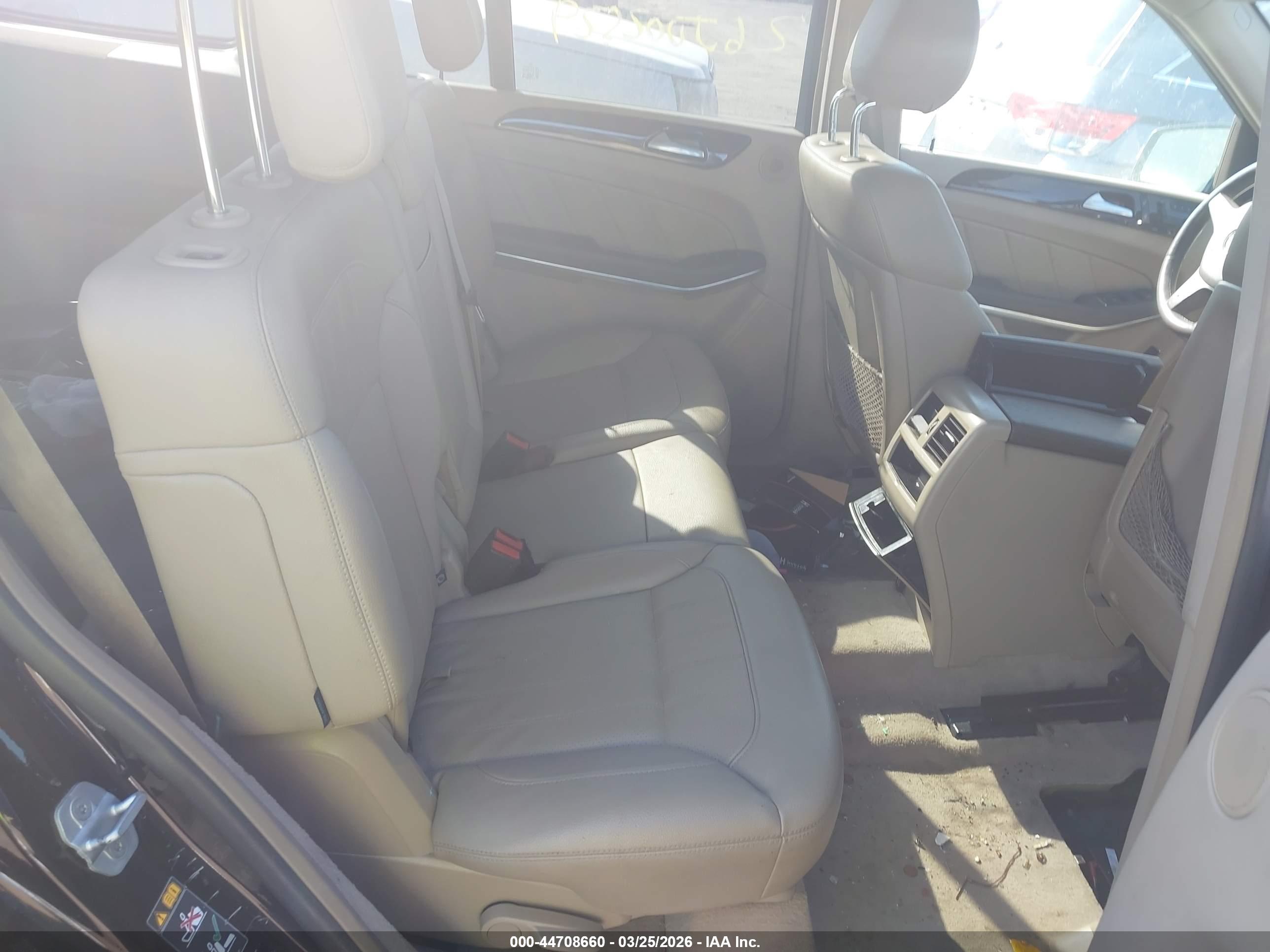 MERCEDES-BENZ GL image 8
