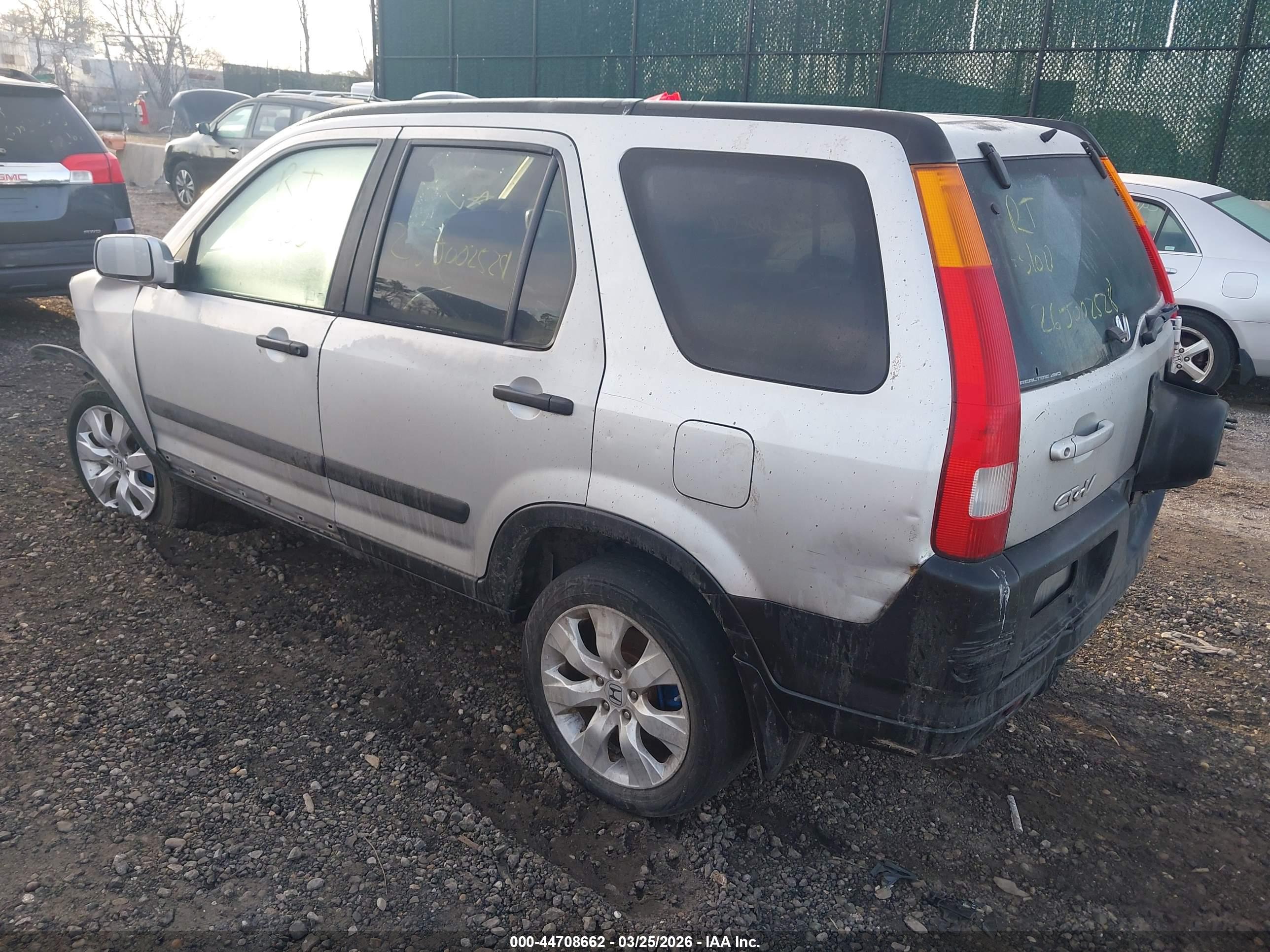 HONDA CR-V image 3