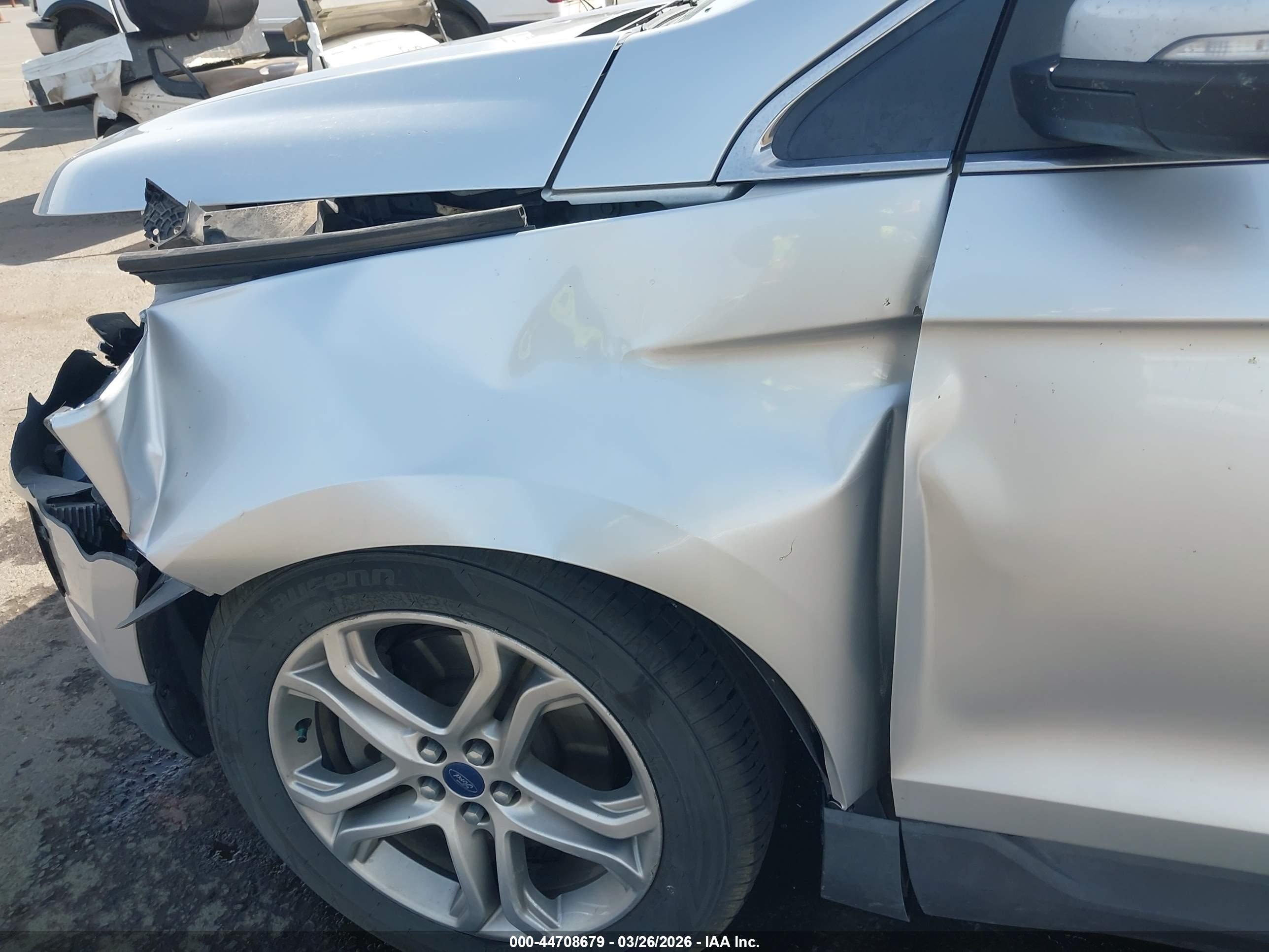 FORD EDGE image 6