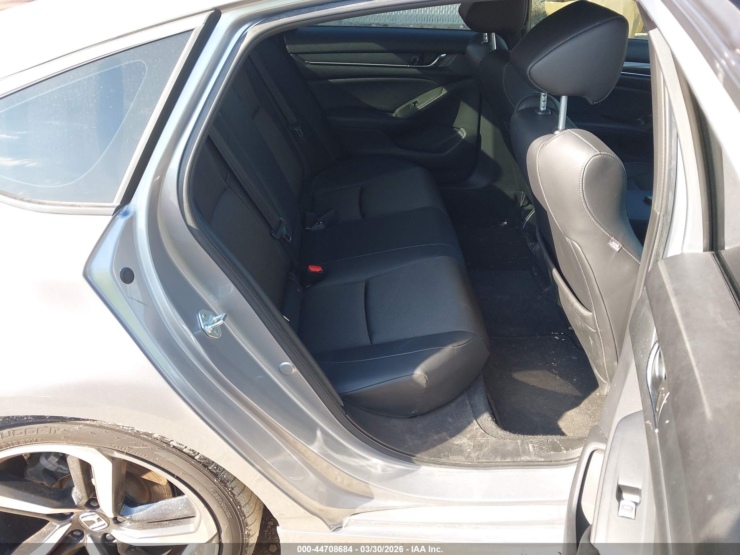 HONDA ACCORD image 8