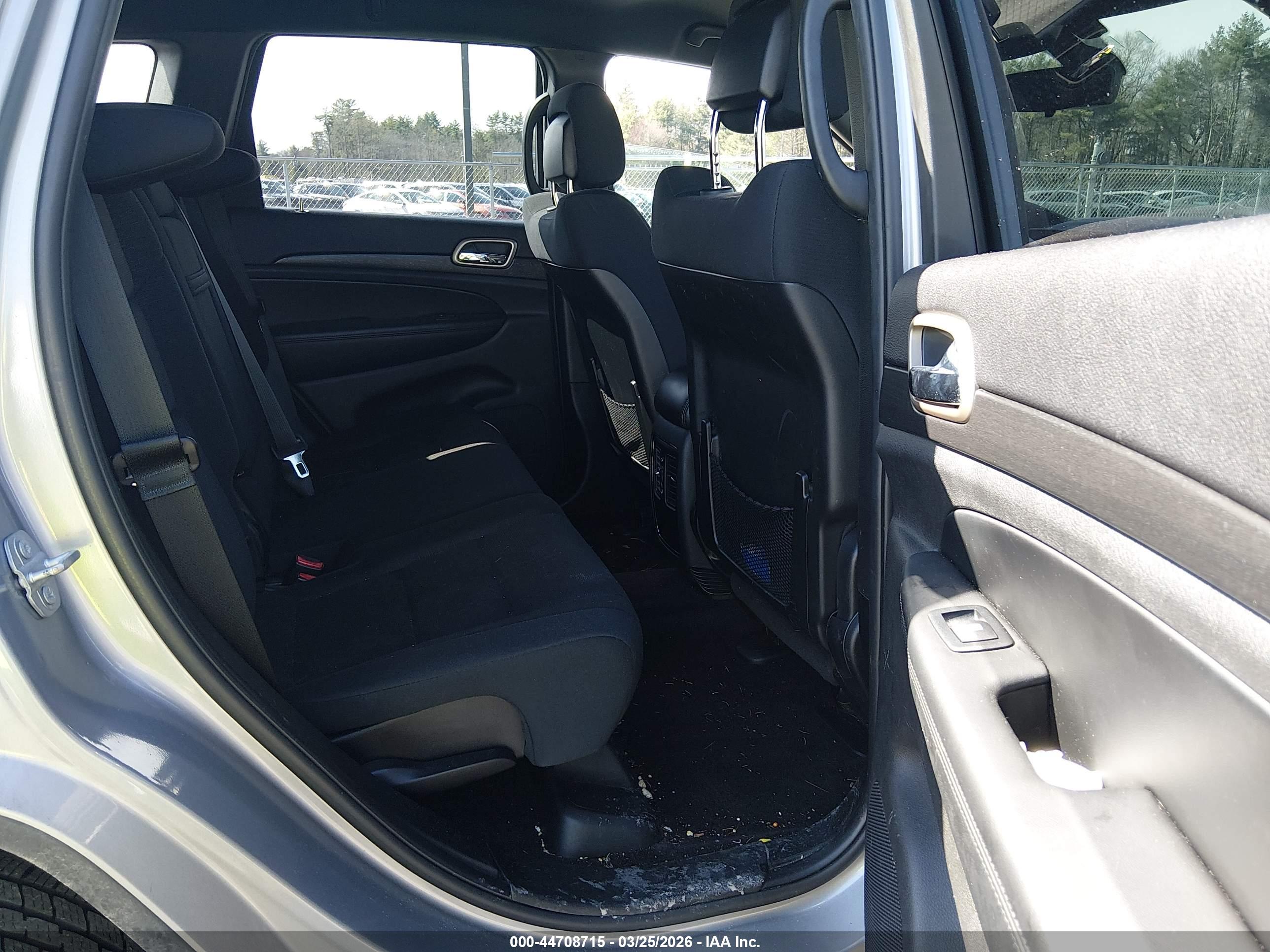 JEEP GRAND image 8