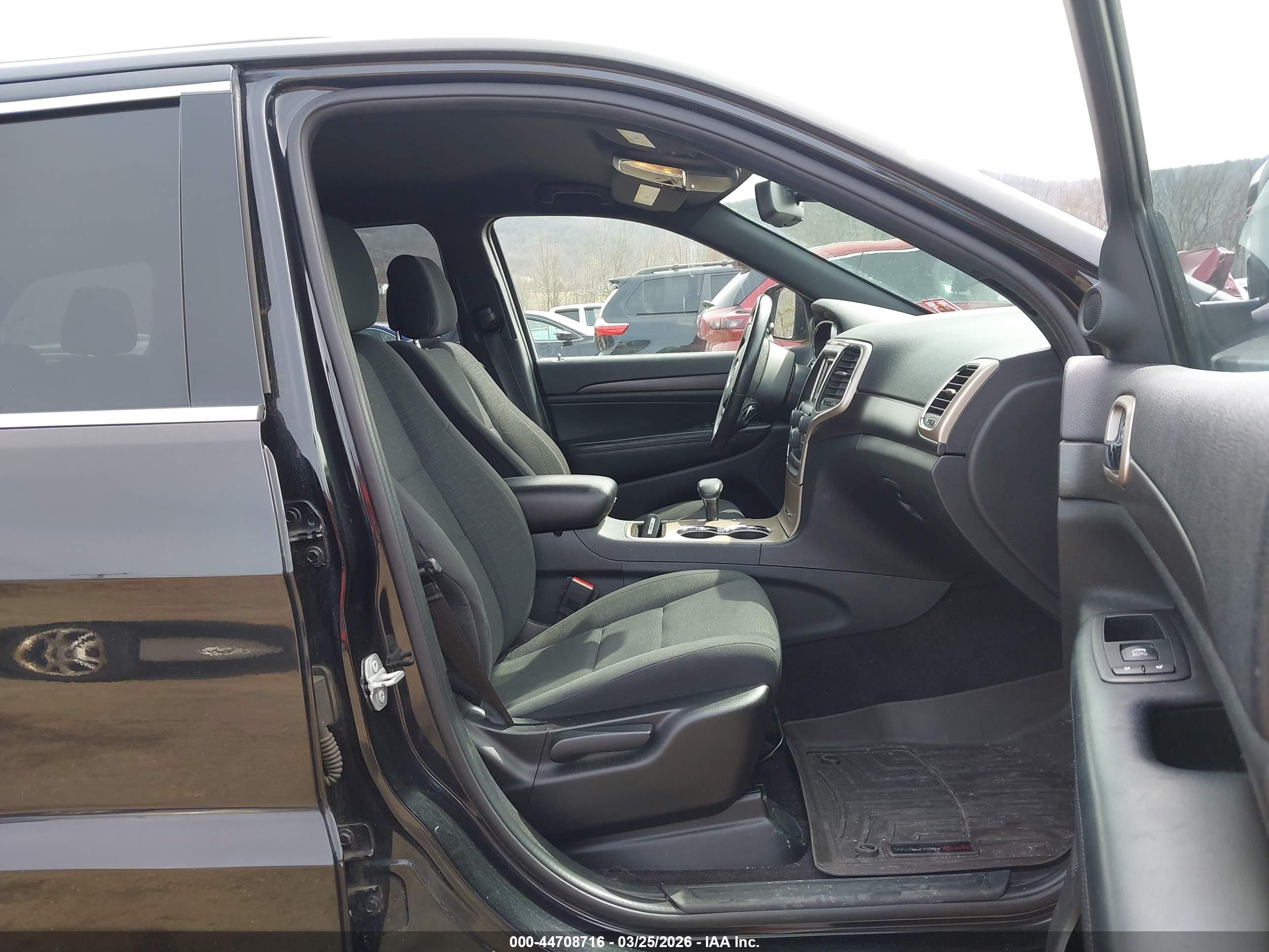 JEEP GRAND image 5