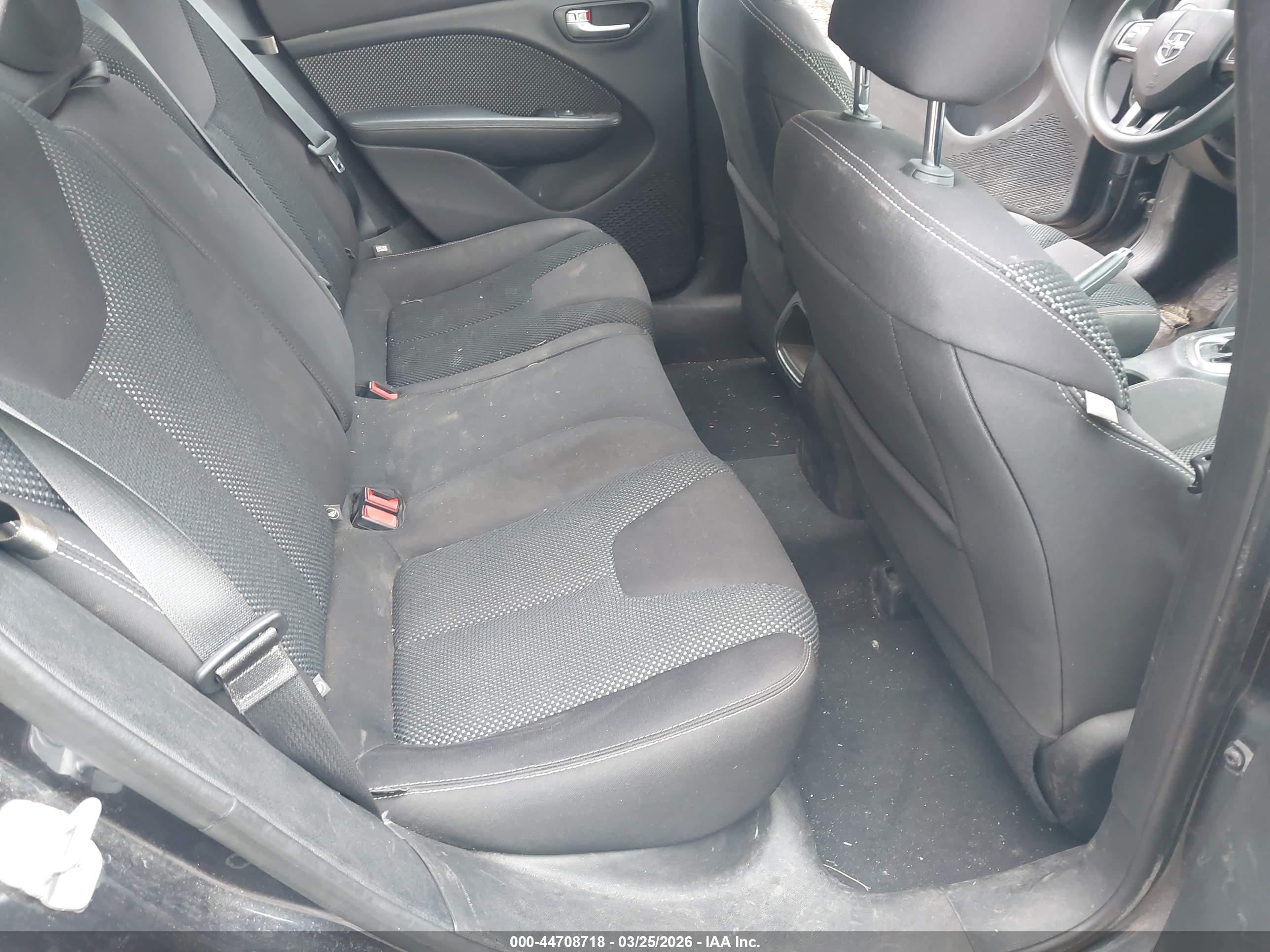 DODGE DART image 8