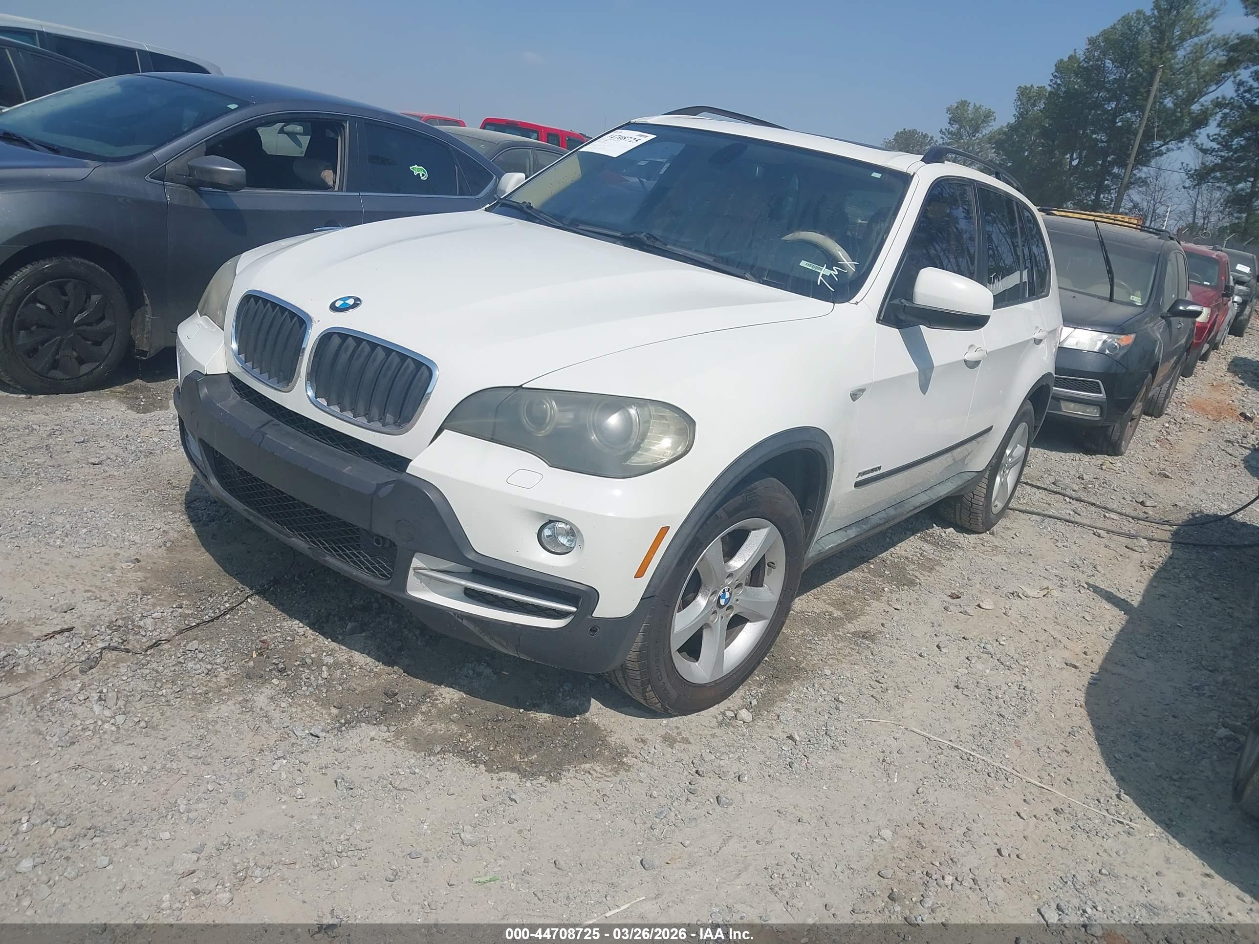 BMW X5 image 2