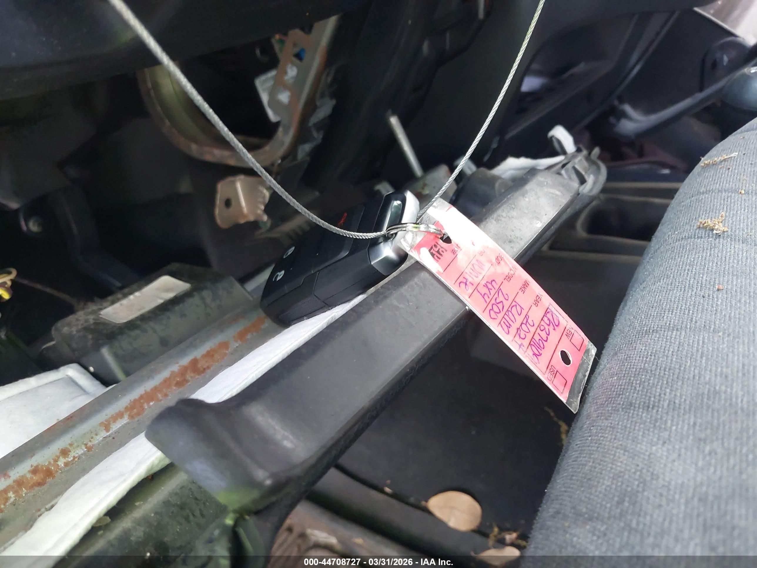 RAM 2500 image 11