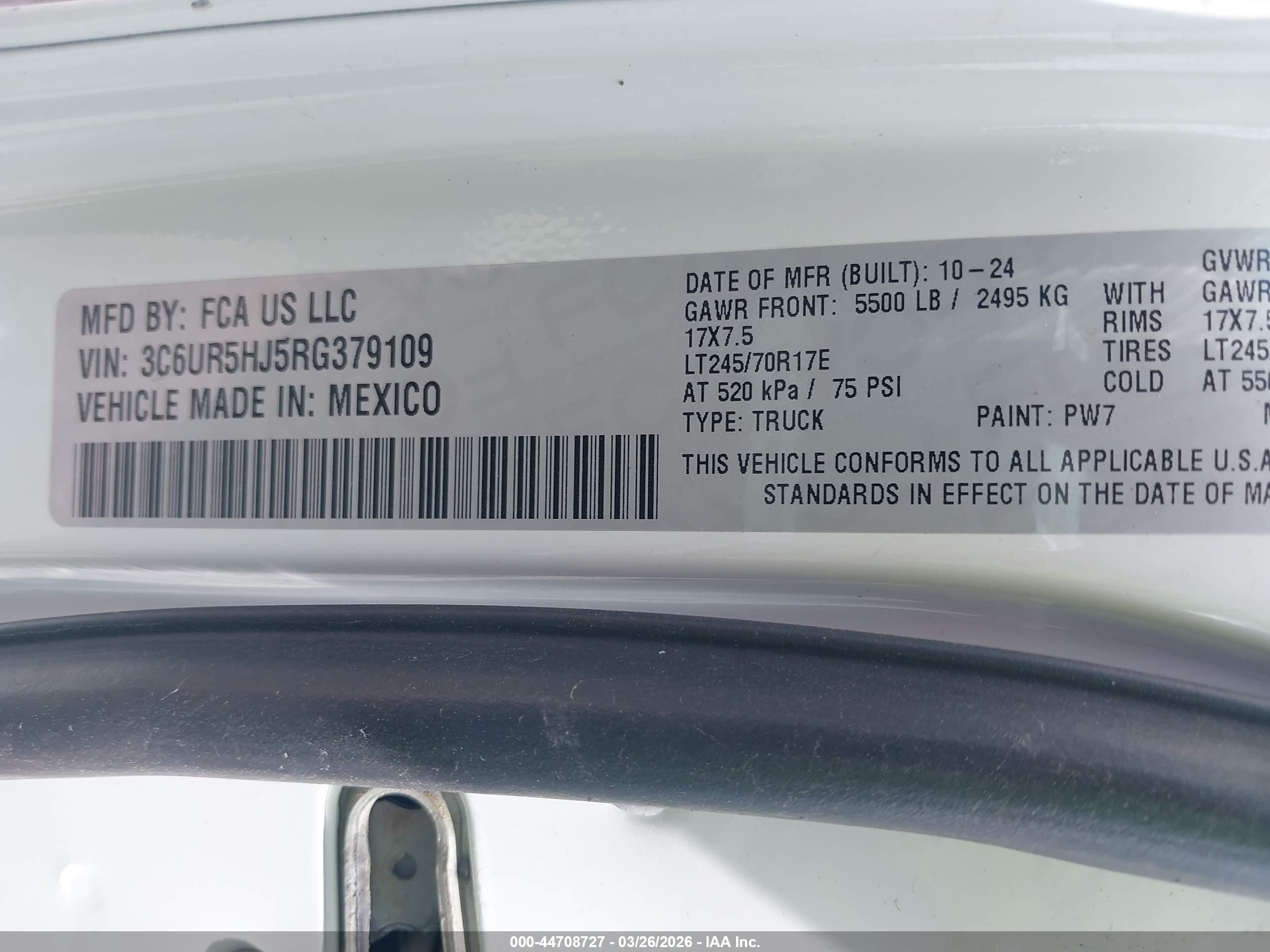 RAM 2500 image 9