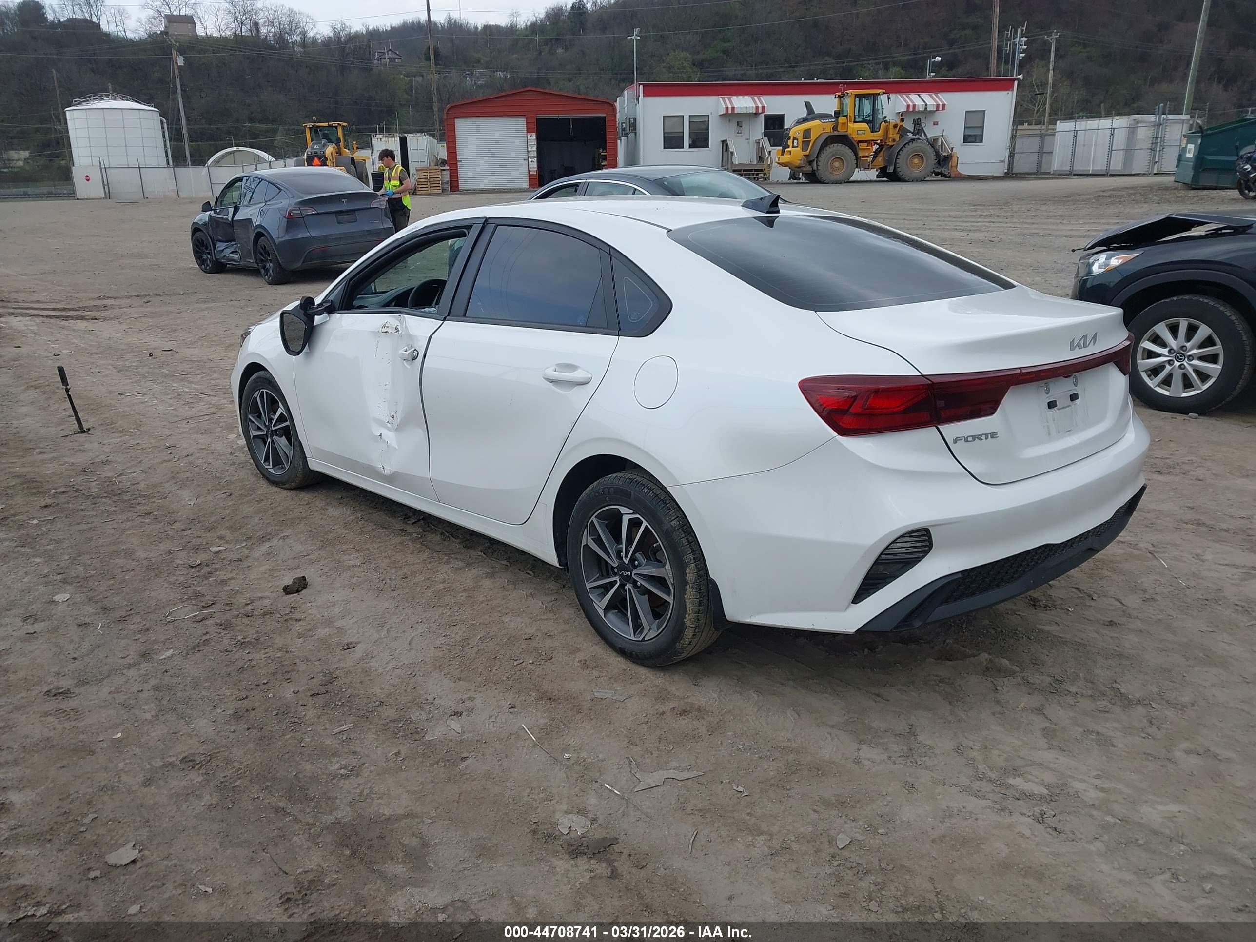 KIA FORTE image 3